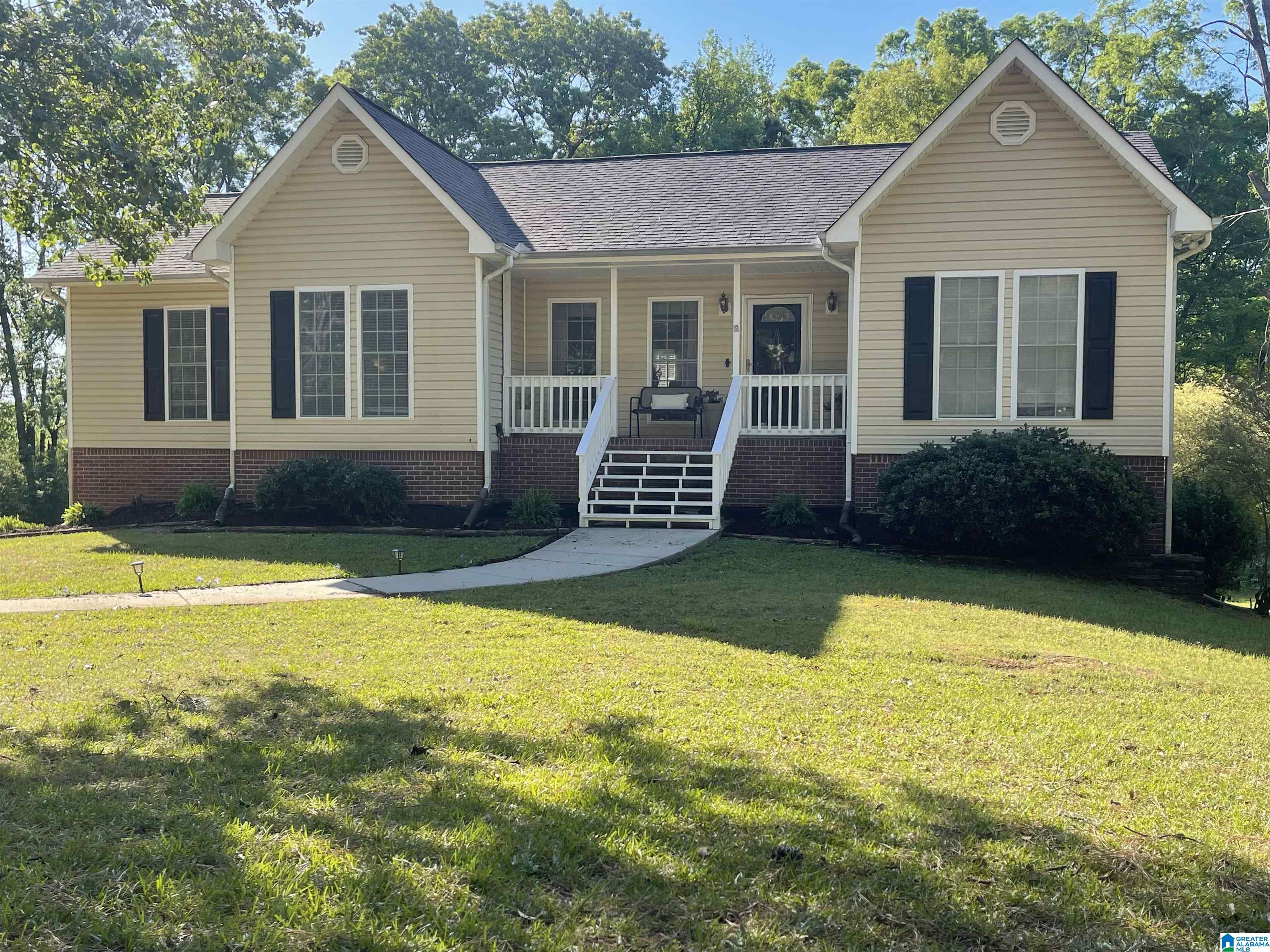Homes for sale in Mccalla, AL | 6342 Old Tuscaloosa Hwy, Mccalla, AL 35111 | MLS# 21449233