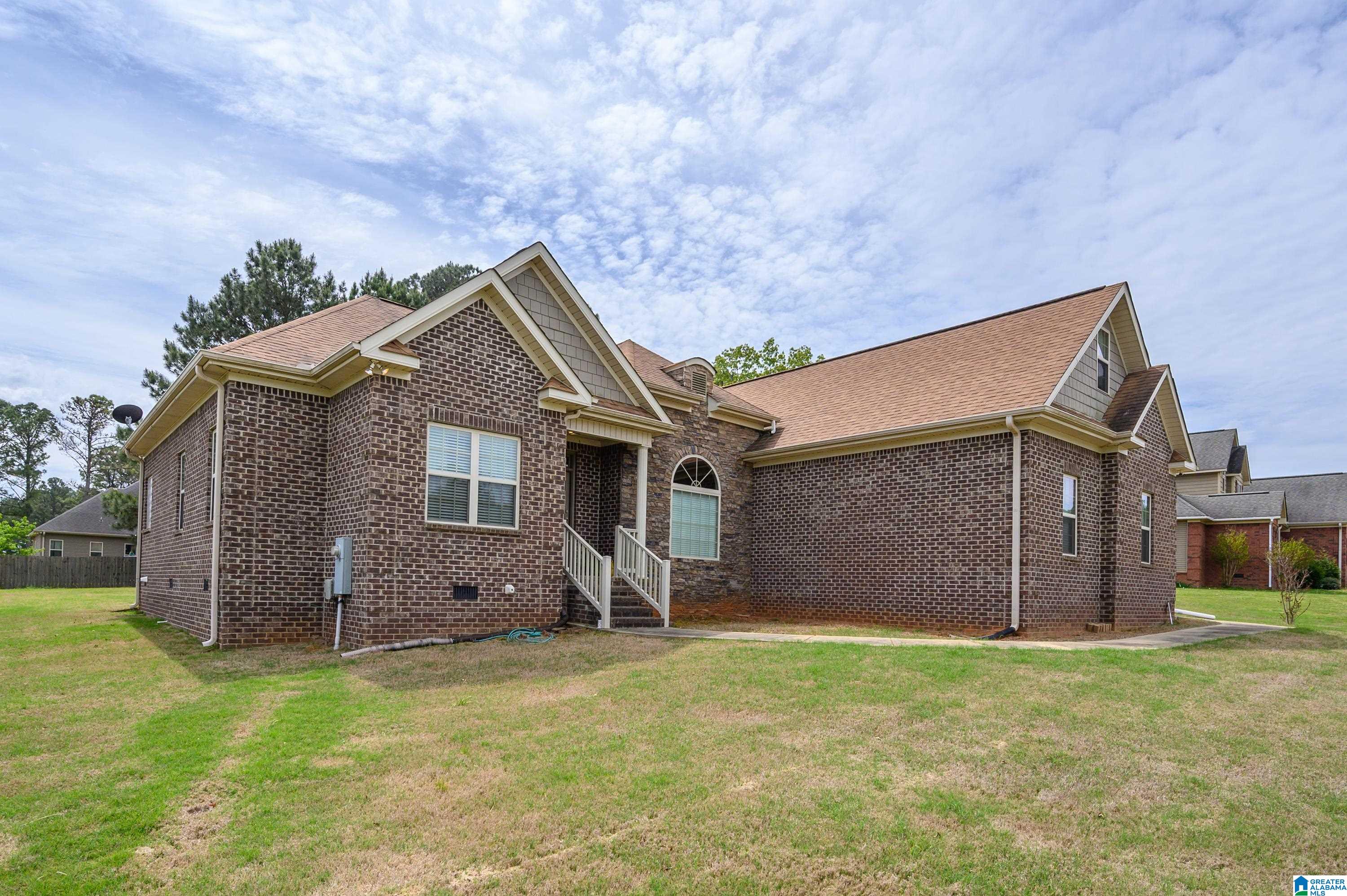 Homes for sale in Cropwell, AL | 605 Tenbury Lane, Cropwell, AL 35054 | MLS# 21449243