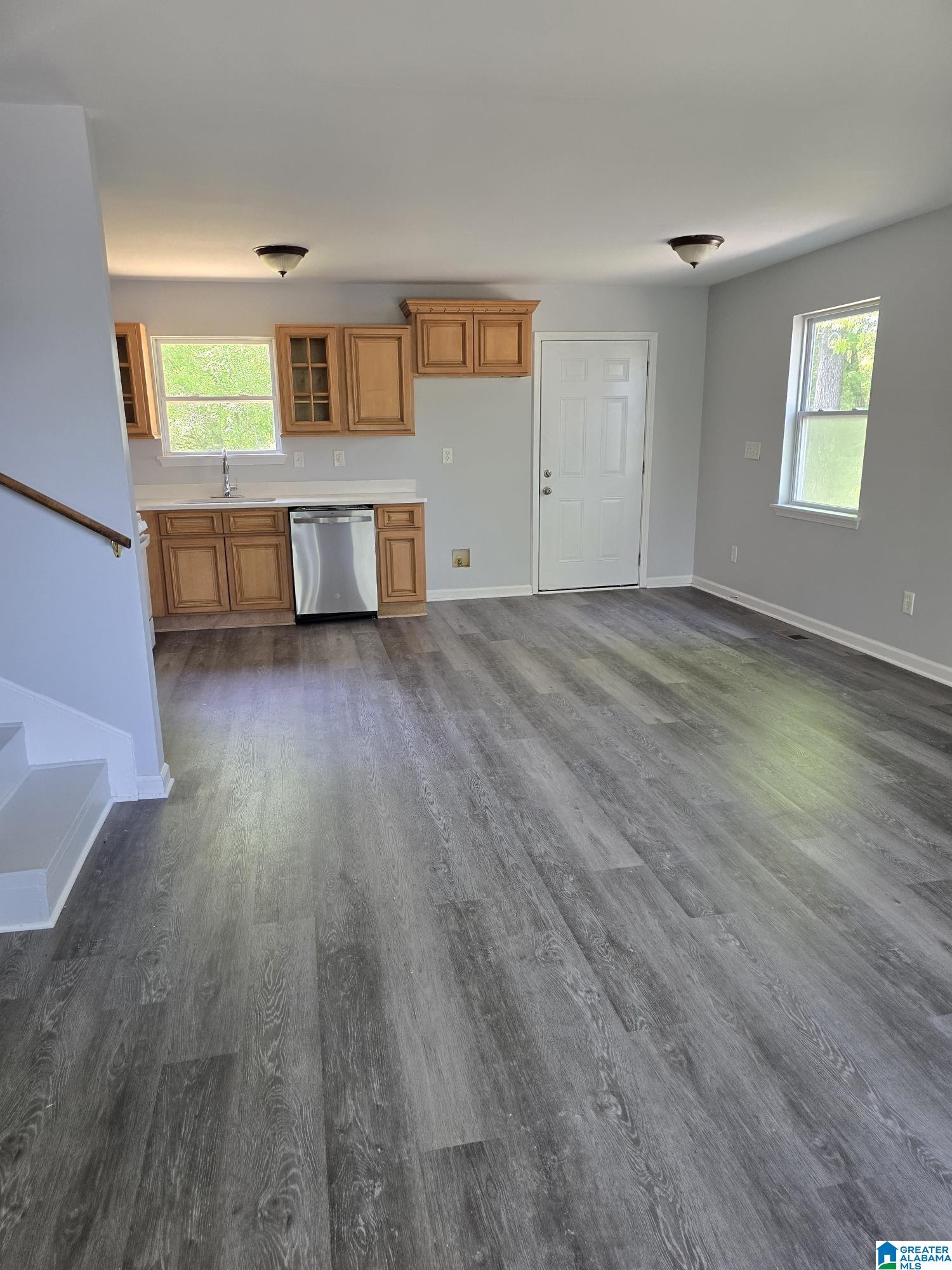 Photo 3 of Single family home for sale at 2806 Micmac Dr, Birmingham, AL 35215 | MLS# 21449330 | Listing updated on 2026-08-27