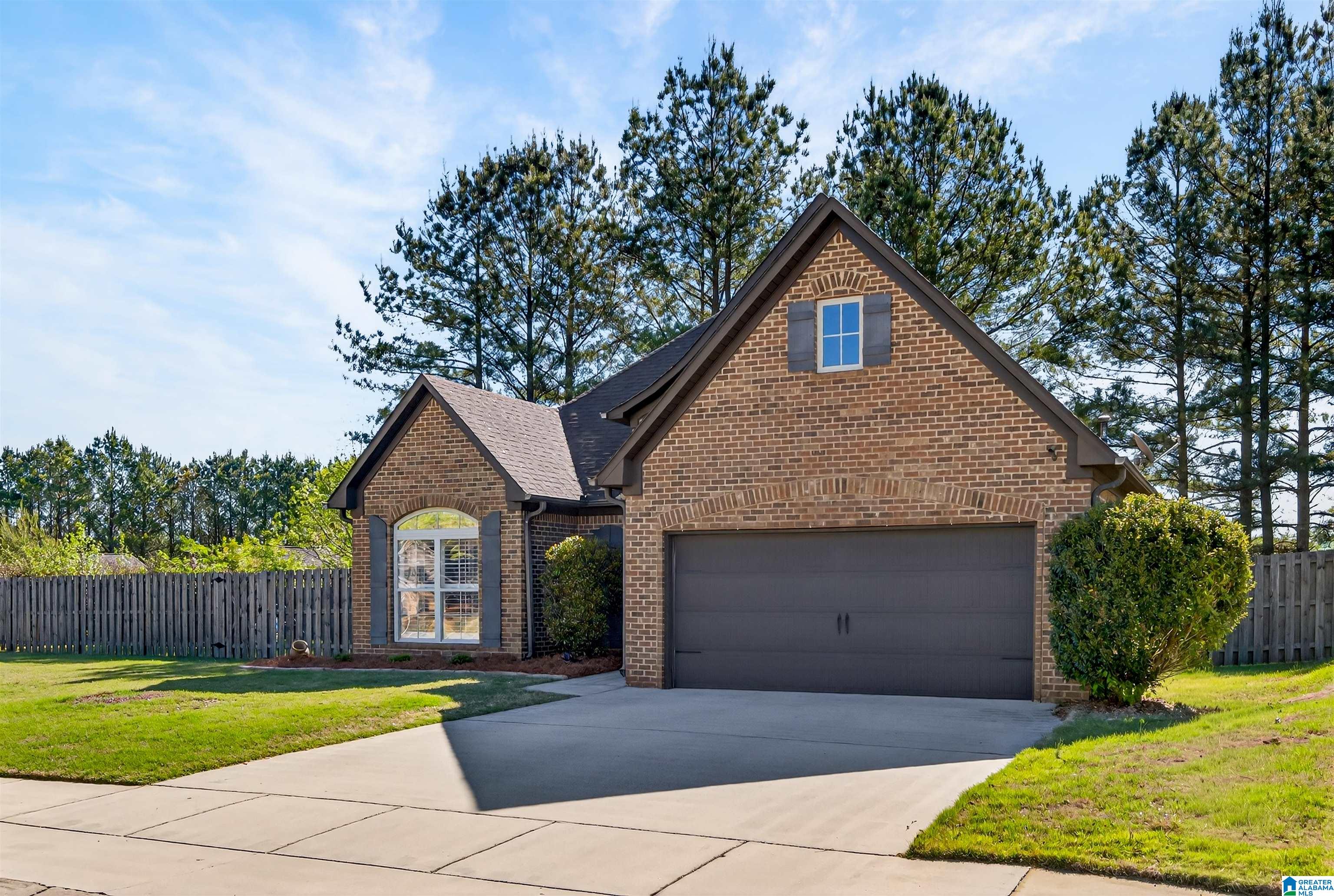 Homes for sale in Trussville, AL | 5933 Longview Lane, Trussville, AL 35173 | MLS# 21449367
