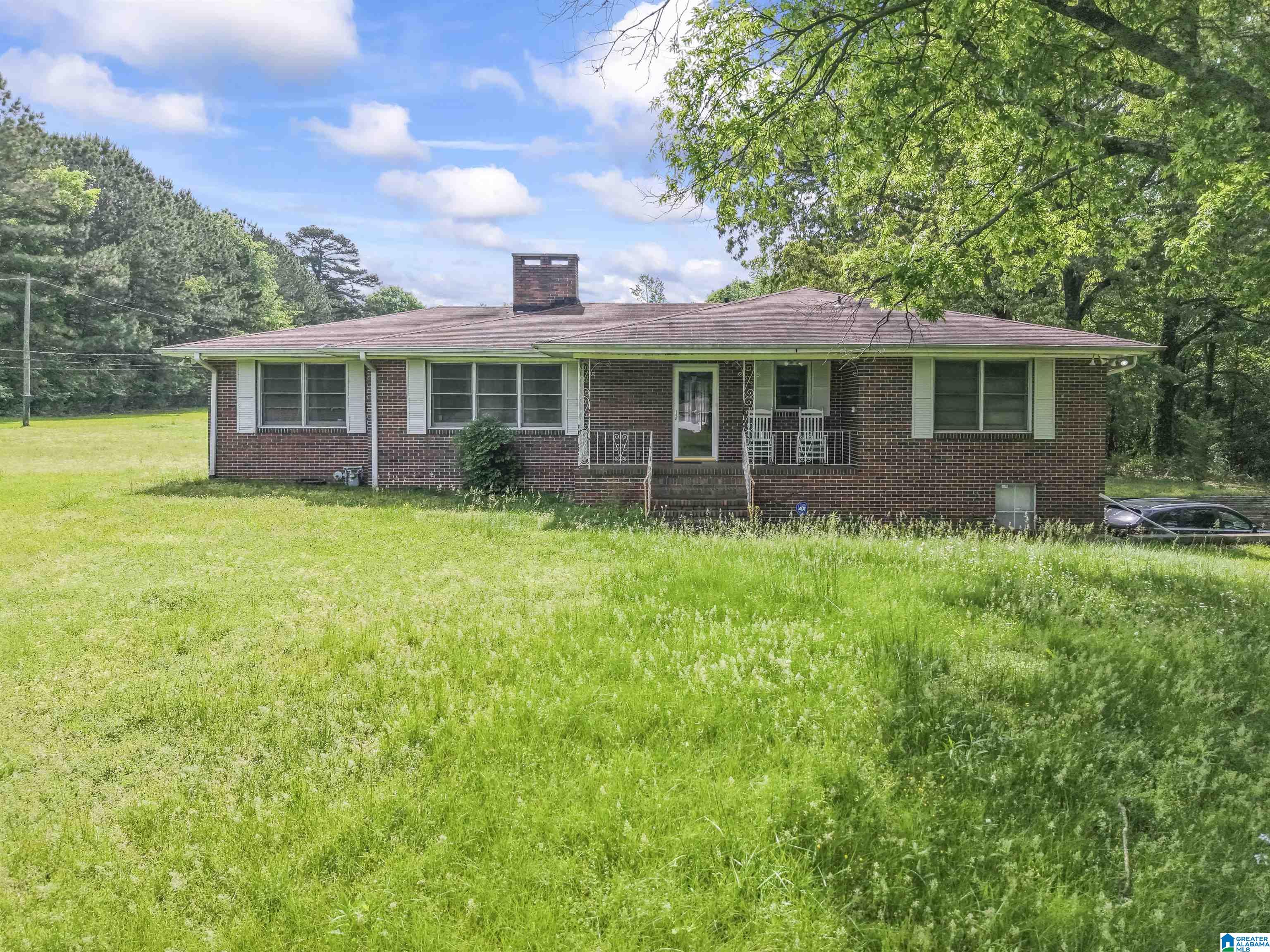 Photo 4 of Sale Pending at 1629 Shannon Rd, Bessemer, AL 35022 | MLS# 21449372 | Listing updated on 2026-05-15