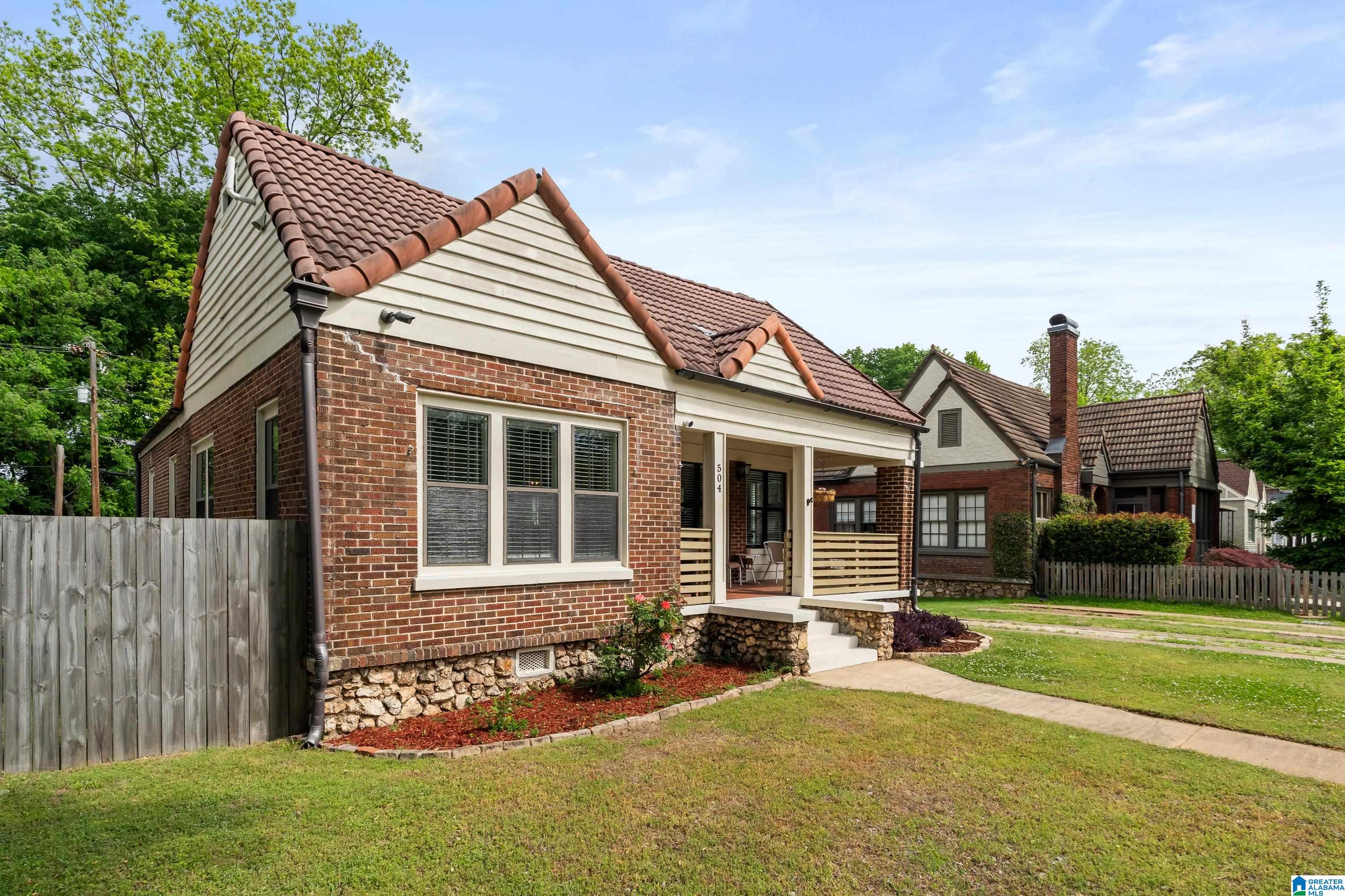 Photo 3 of Single family home for sale at 504 10th Avenue S, Birmingham, AL 35205 | MLS# 21449373 | Listing updated on 2026-09-10