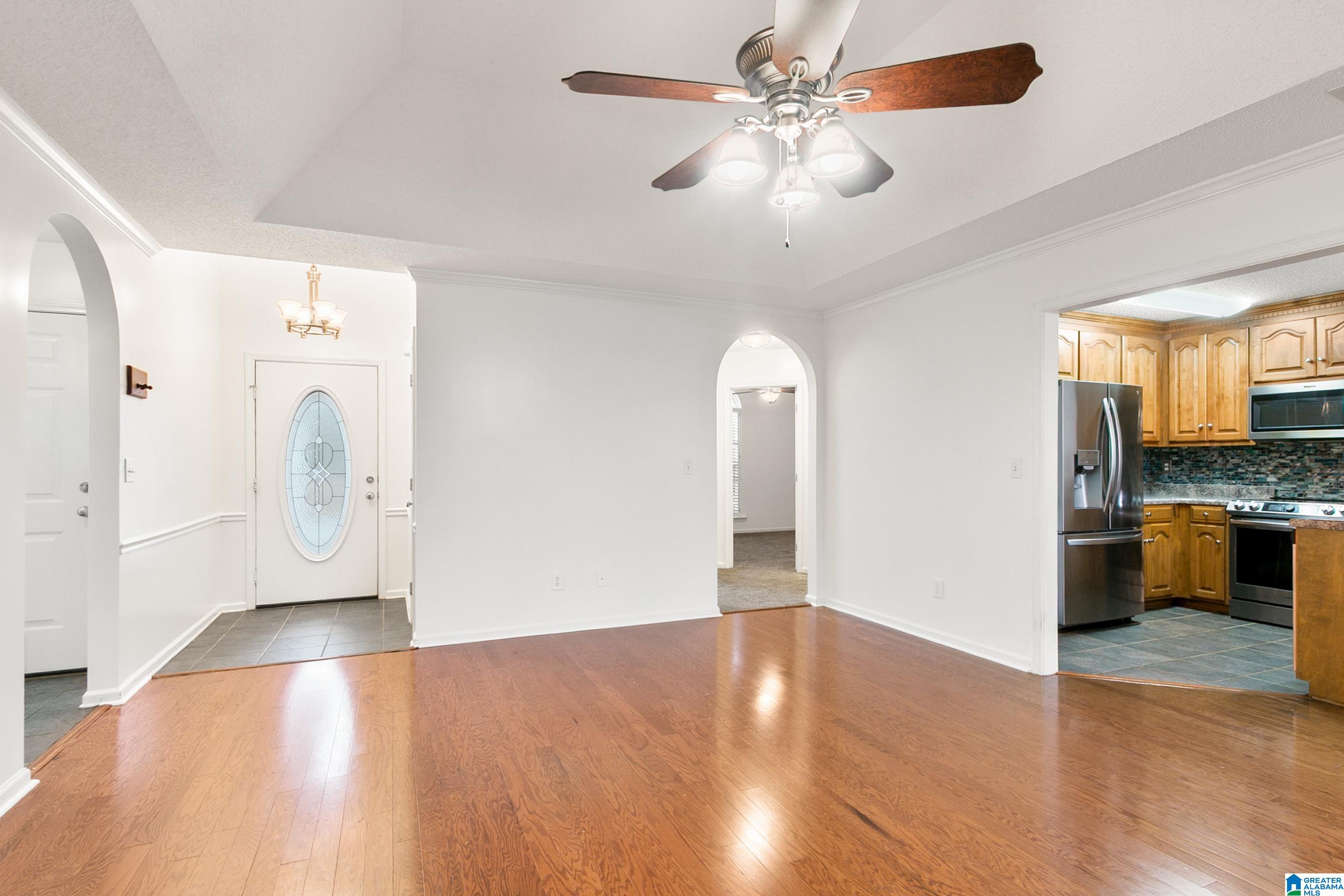 3rd image of 5401 Cambridge Dr, Northport, AL 35473 | MLS# 21449392