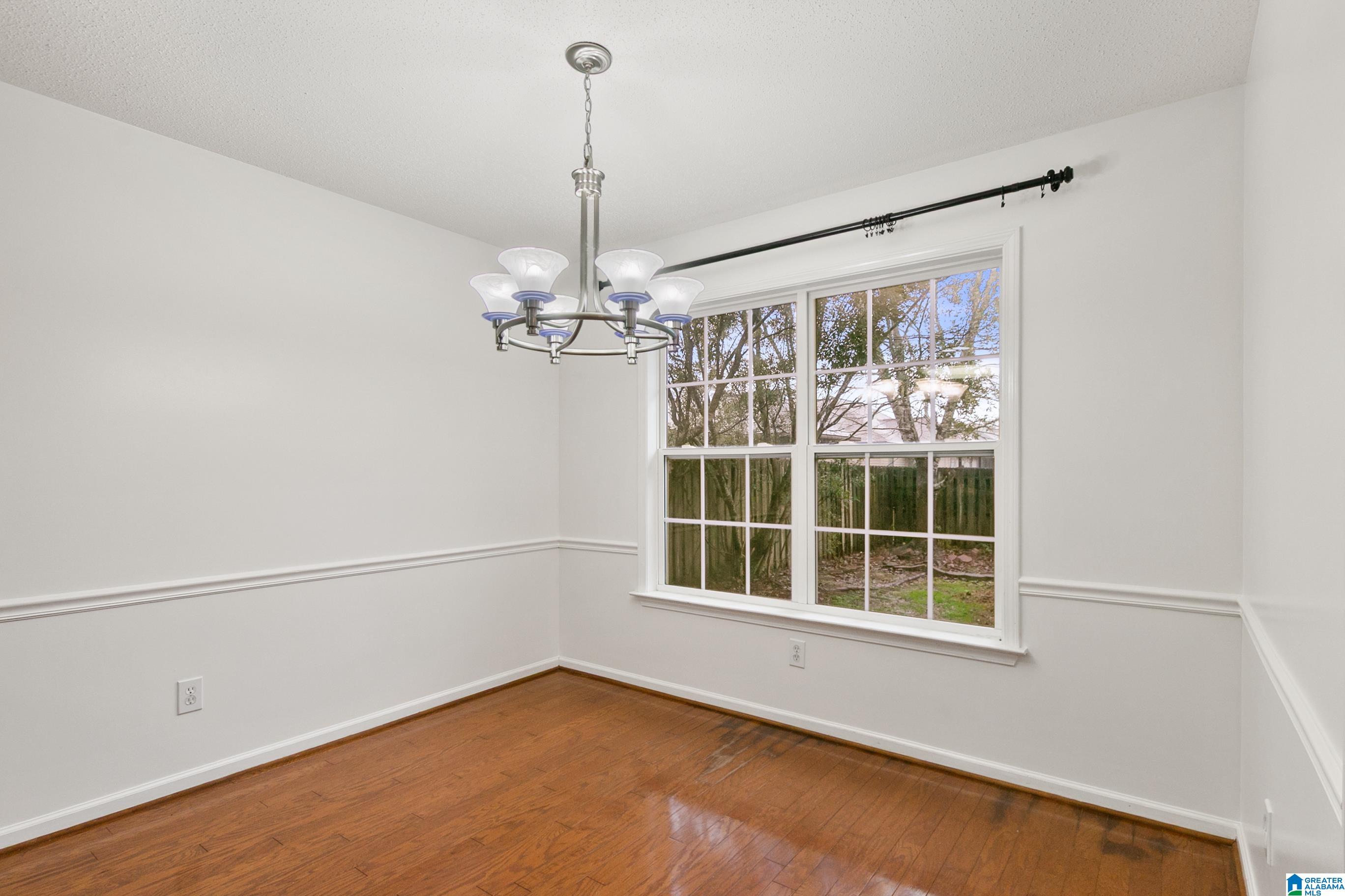 5th image of 5401 Cambridge Dr, Northport, AL 35473 | MLS# 21449392