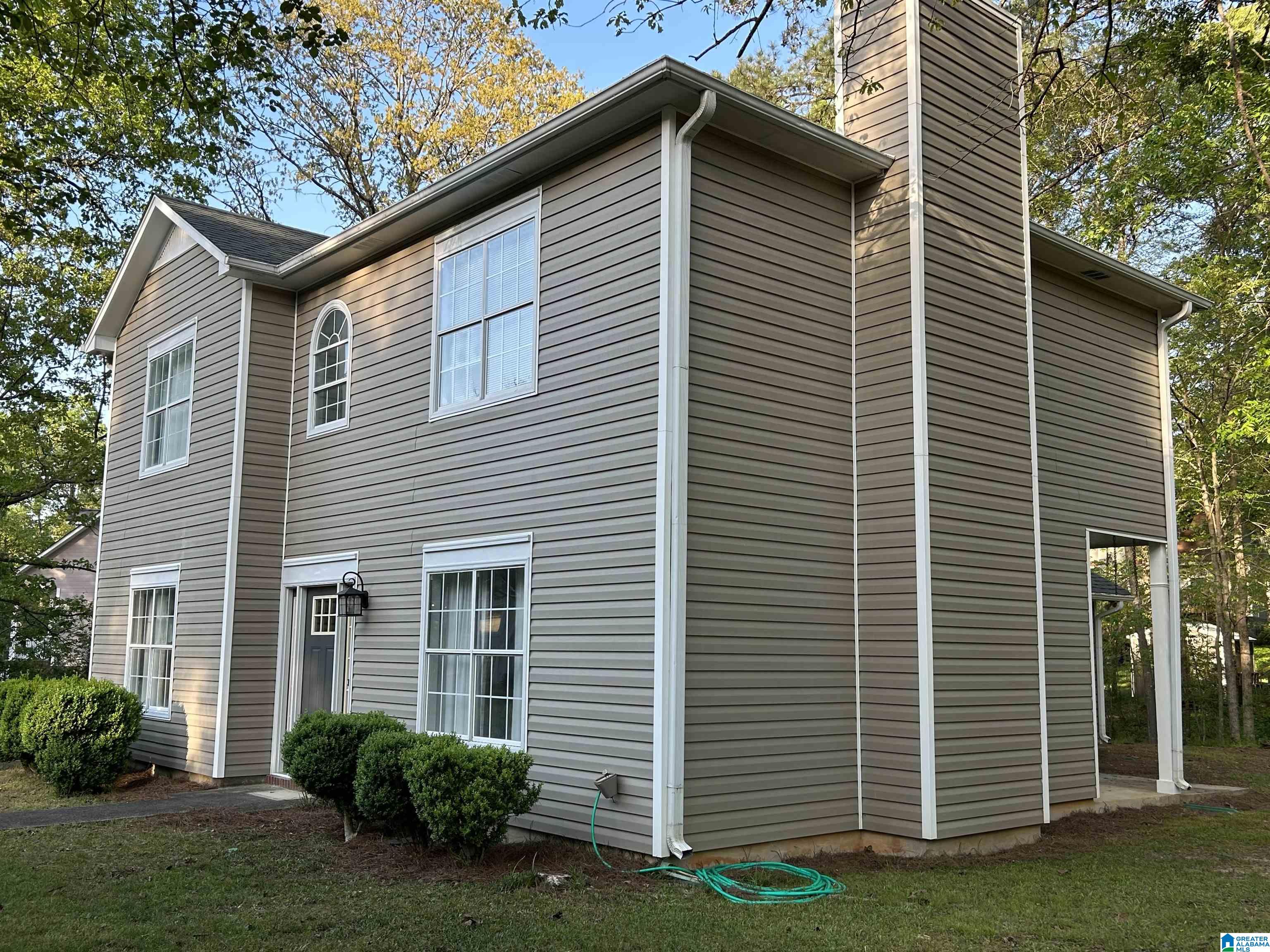Photo 3 of Single family home for sale at 409 Dogwood Cvs, Alabaster, AL 35007 | MLS# 21449482 | Listing updated on 2026-09-08
