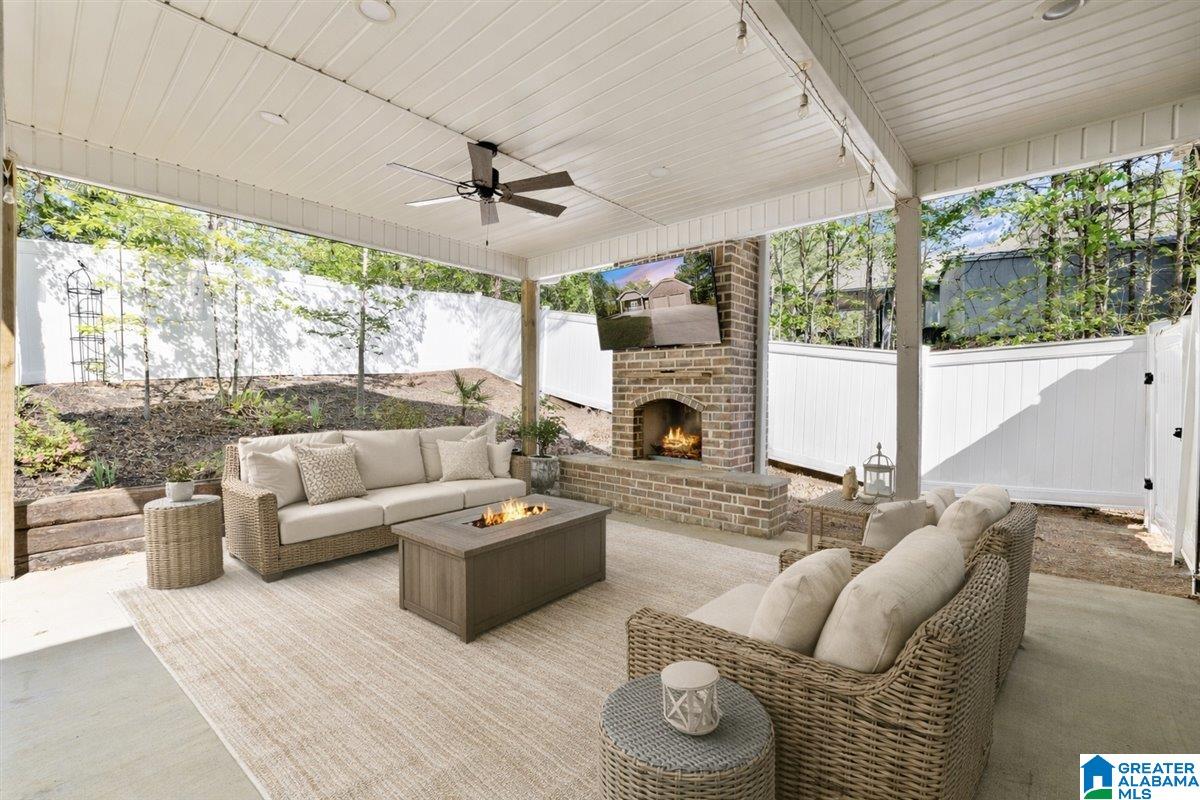 Photo 1 of Single family home for sale at 39 Robinwood Dr, Remlap, AL 35133 | MLS# 21449605 | Listing updated on 2026-09-13