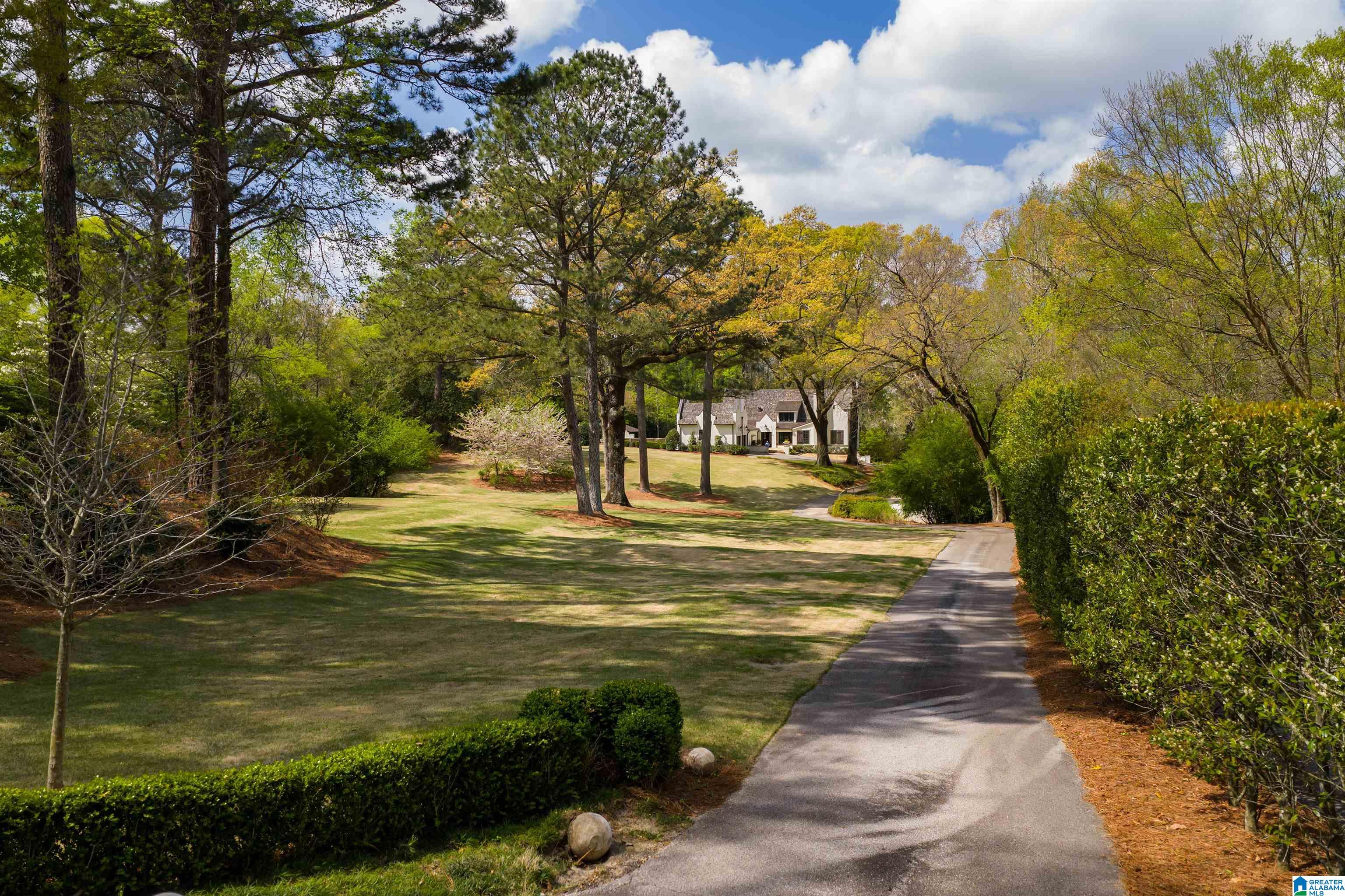 2nd image of 4332 Old Brook Trail, Mountain Brk, AL 35243 | MLS# 21449615