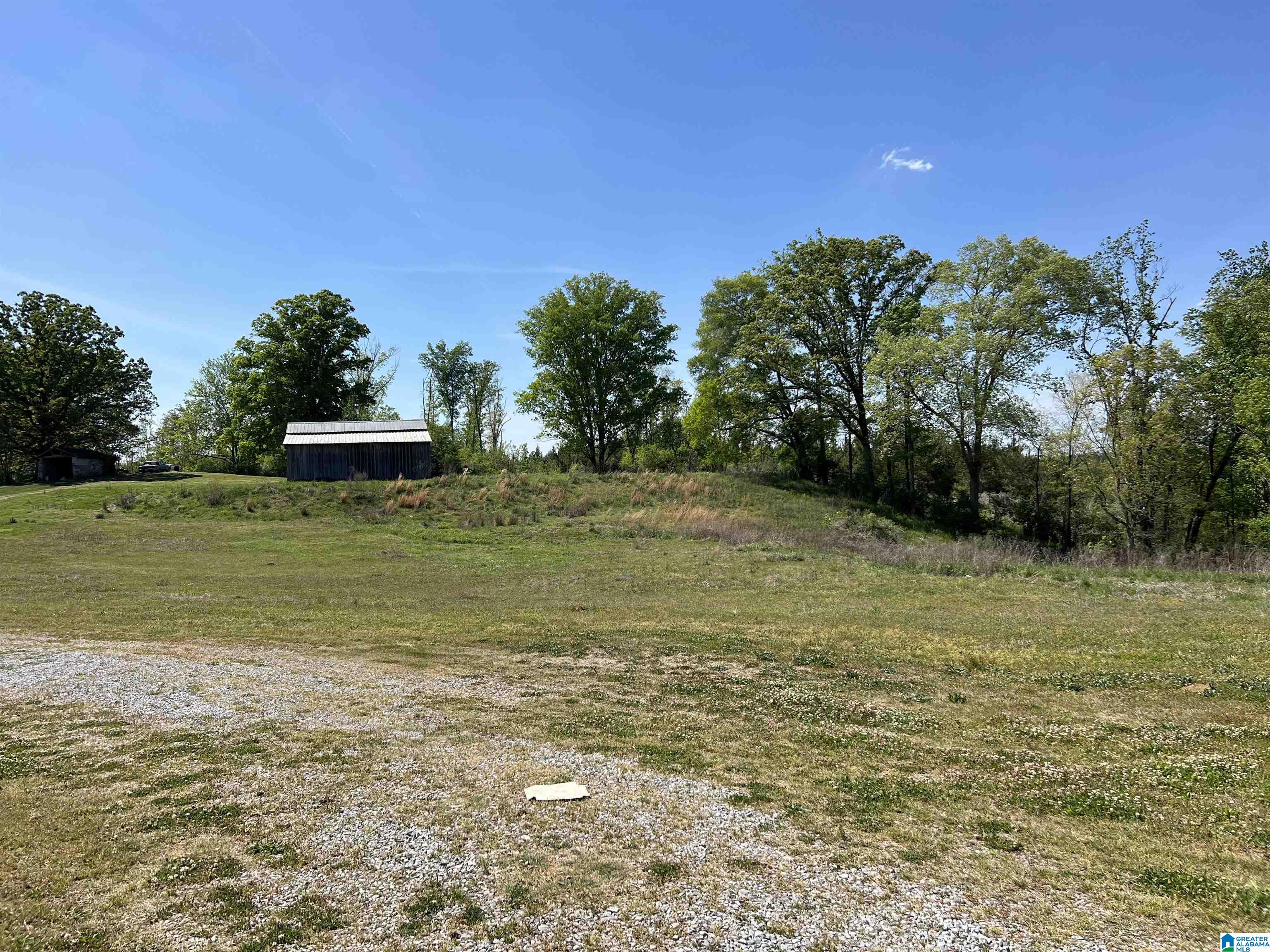 Photo 3 of Single family home for sale at 200 Fulton Rd, Columbiana, AL 35051 | MLS# 21449695 | Listing updated on 2026-09-09