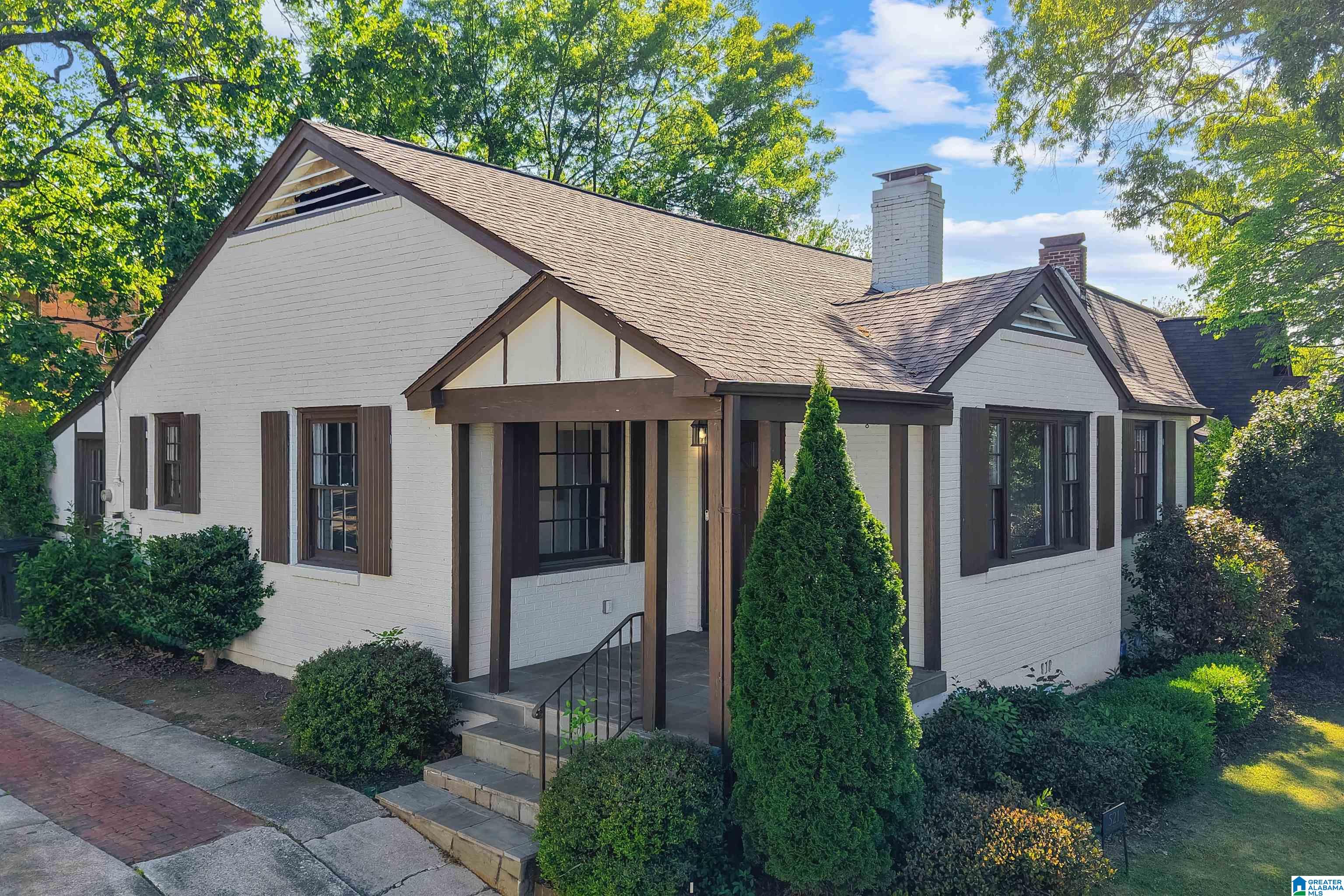 Photo 3 of Single family home for sale at 521 Poinciana Dr, Birmingham, AL 35209 | MLS# 21449757 | Listing updated on 2026-09-09