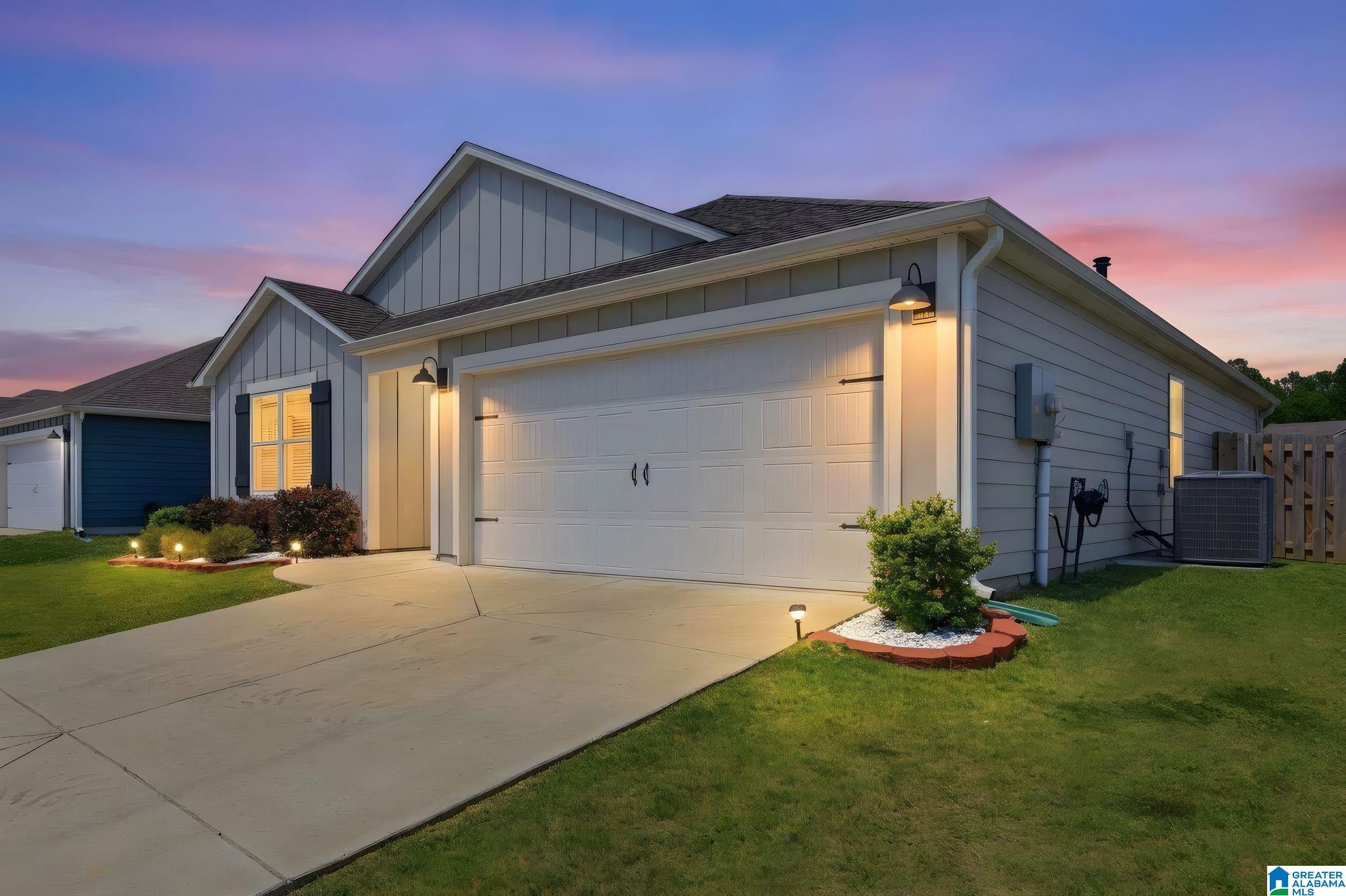 Photo 2 of Single family home for sale at 4983 Newbridge Blvd, Bessemer, AL 35022 | MLS# 21449793 | Listing updated on 2026-09-02
