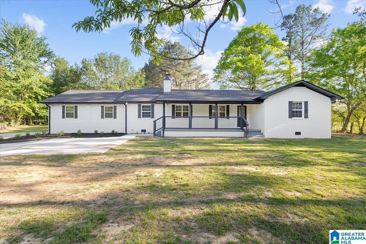 Homes for sale in Vinemont, AL | 1055 County Road 1139, Vinemont, AL 35179 | MLS# 21449808