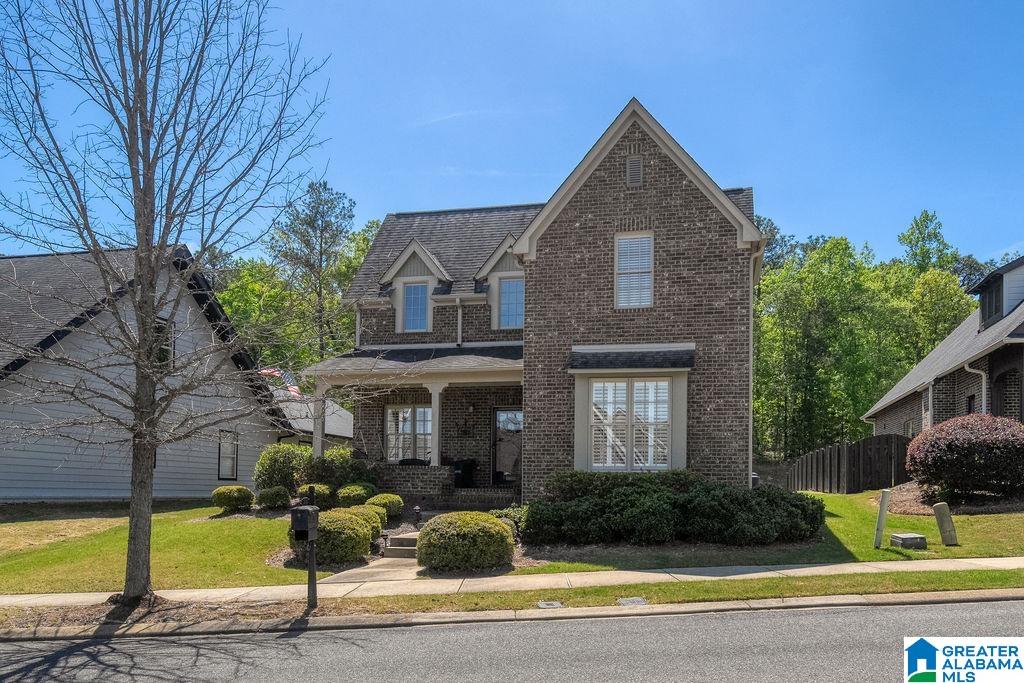 Photo 2 of Single family home for sale at 2500 Montauk Rd, Hoover, AL 35226 | MLS# 21449872 | Listing updated on 2026-09-15
