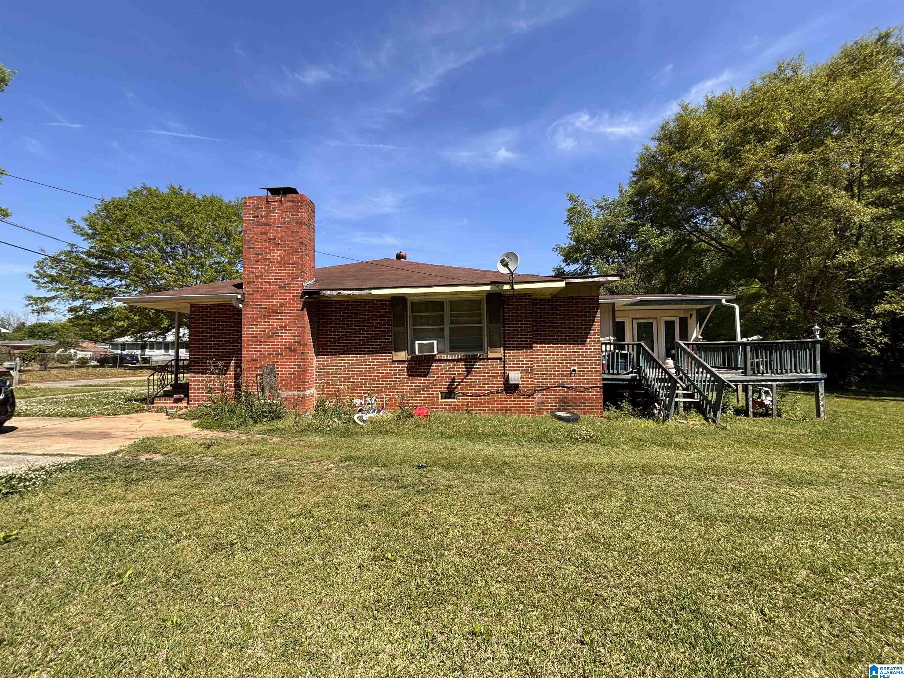 Homes for sale in Sylacauga, AL | 306 S Nashville Avenue, Sylacauga, AL 35150 | MLS# 21449967
