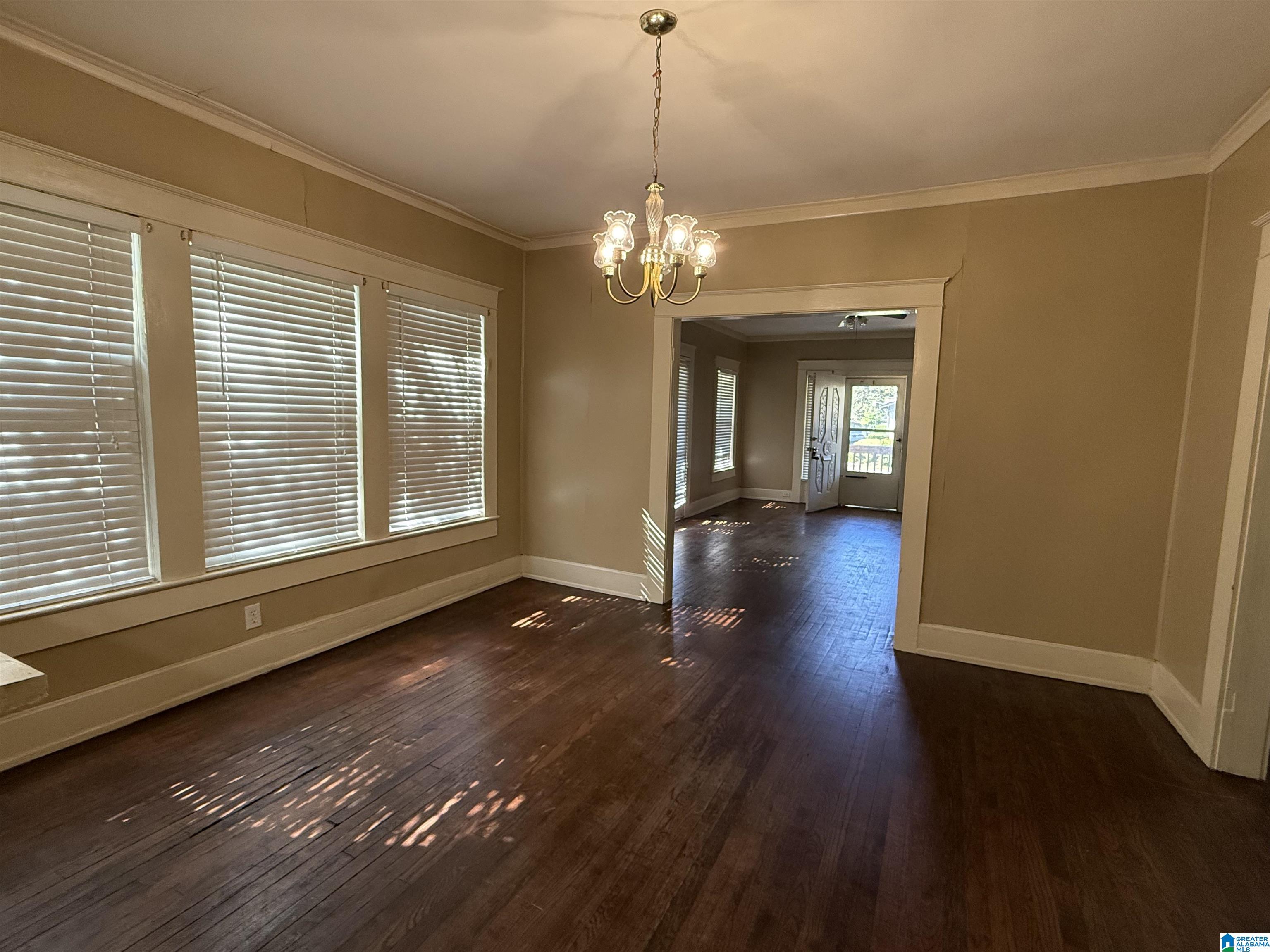 Homes for sale in Birmingham, AL | 1213 16Th Pl Sw, Birmingham, AL 35211 | MLS# 21449972