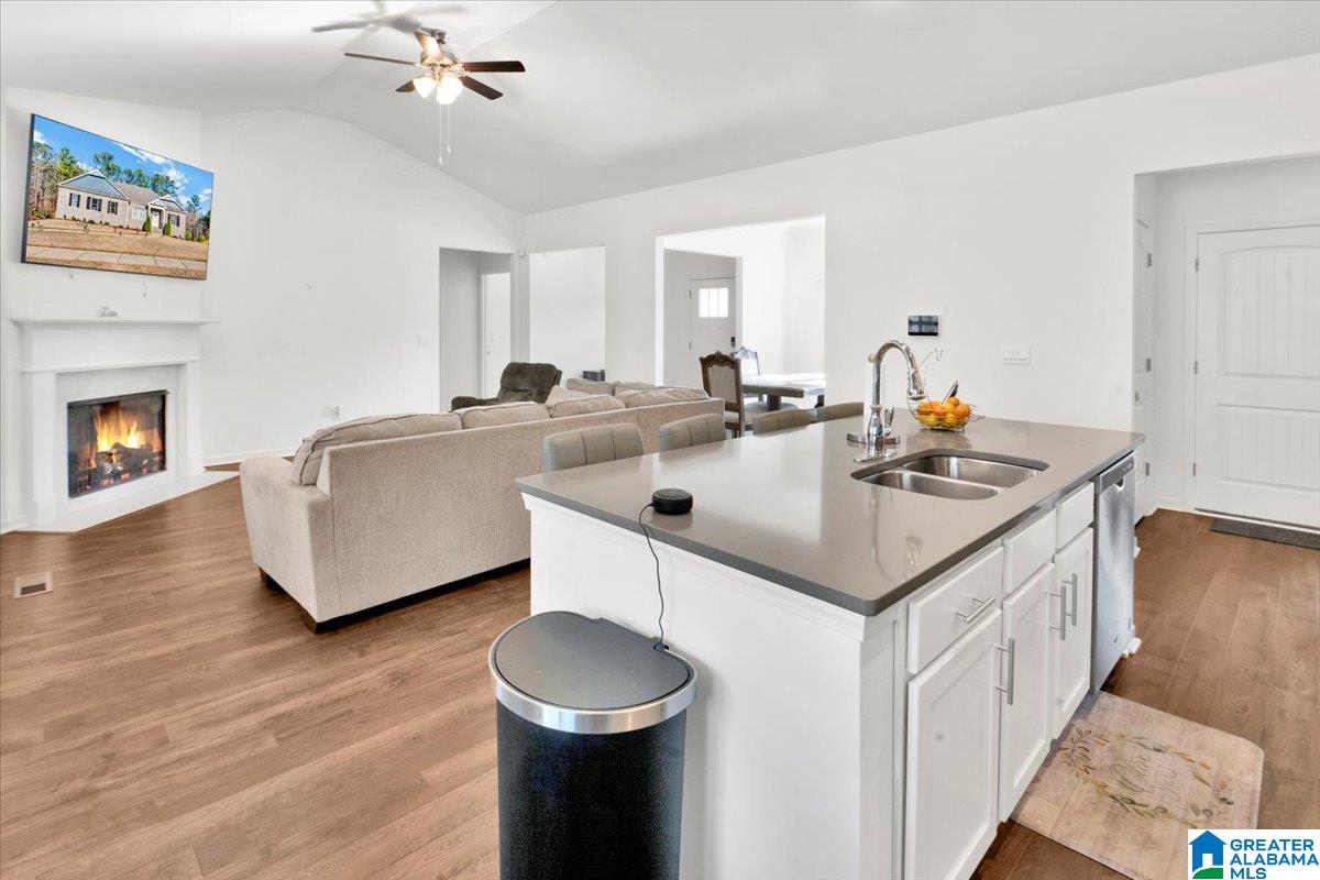 4th image of 352 Rock Terrace Dr, Helena, AL 35080 | MLS# 21449995