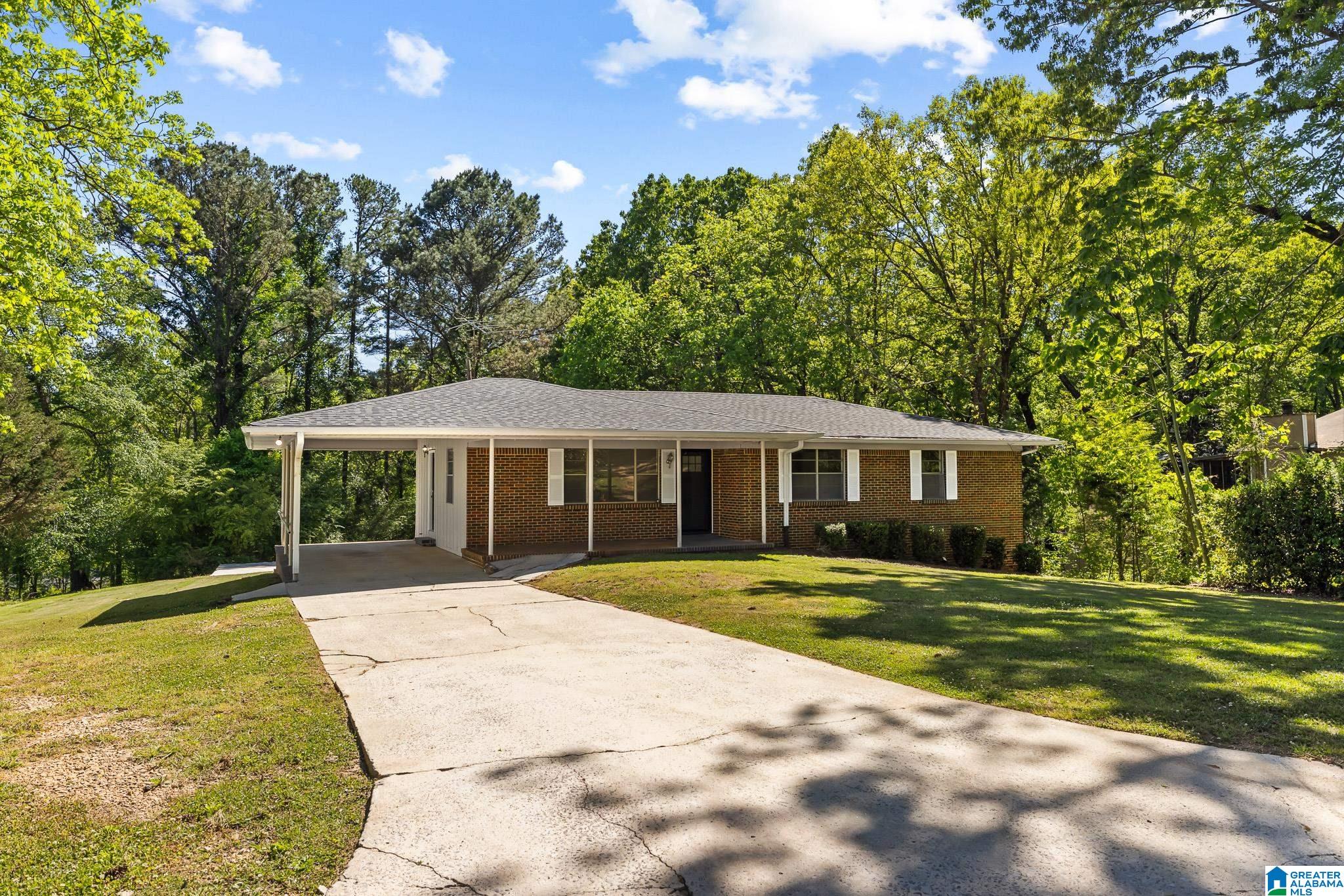 Homes for sale in Trussville, AL | 315 White Pine Street, Trussville, AL 35173 | MLS# 21450000