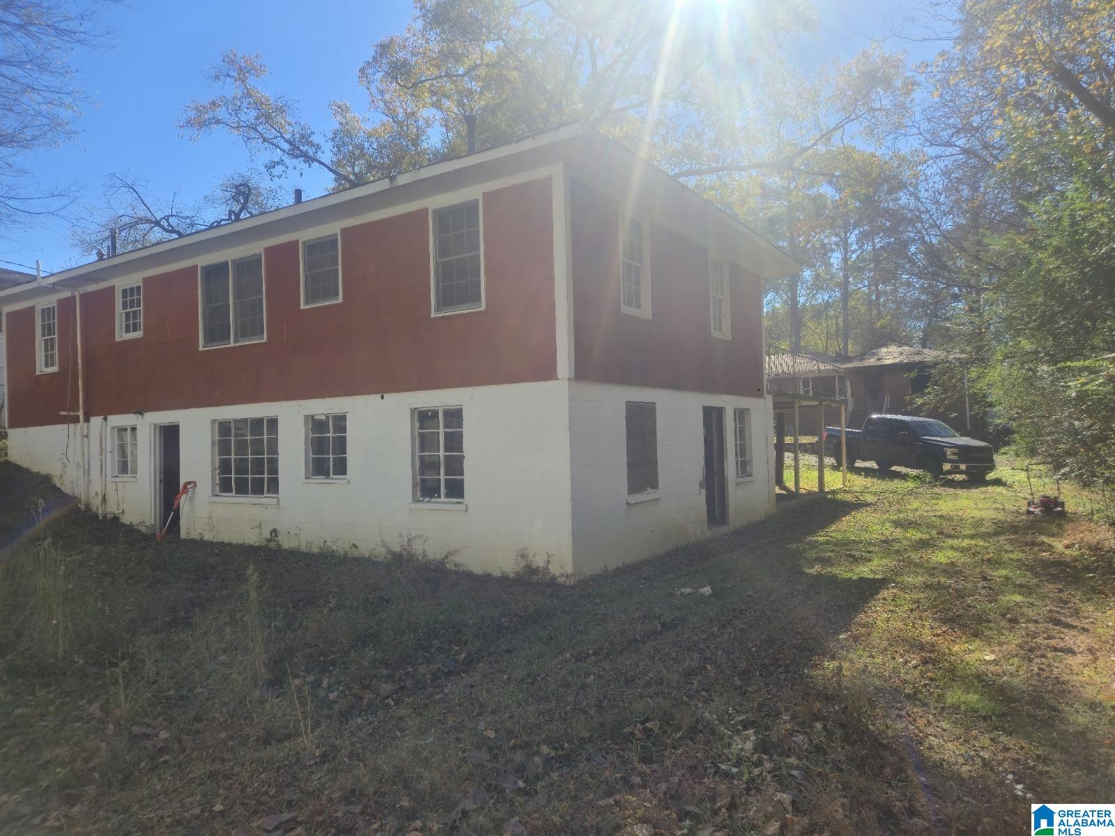 Homes for sale in Birmingham, AL | 900 Ridge Pl #4, Birmingham, AL 35214 | MLS# 21450072