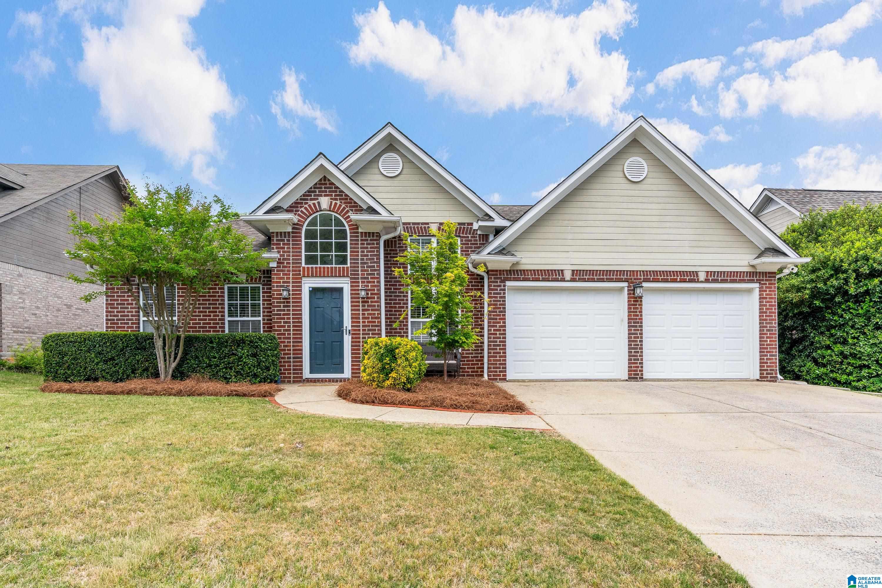 Photo 1 of Single family home for sale at 221 Lenox Ln, Birmingham, AL 35242 | MLS# 21450145 | Listing updated on 2026-05-06
