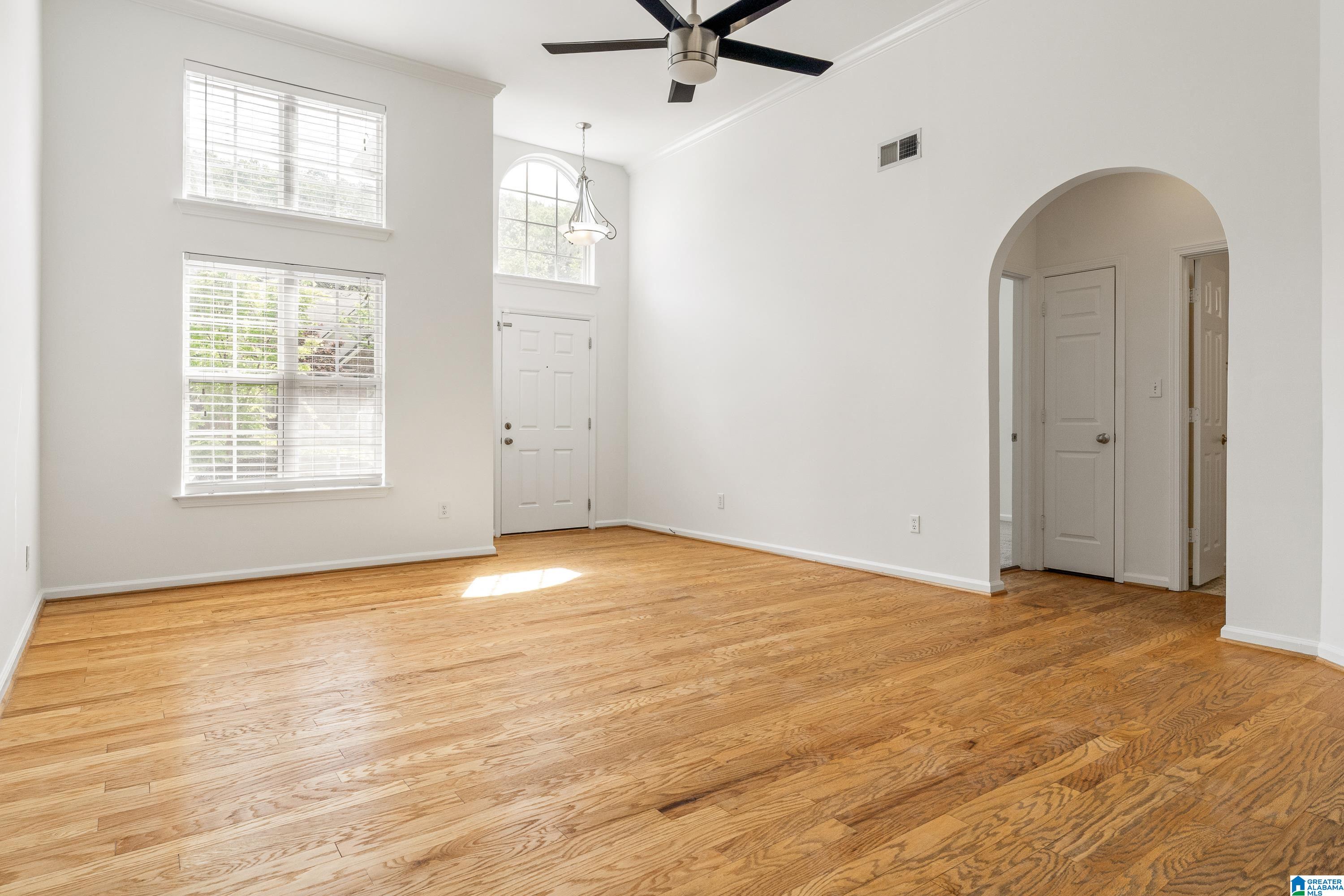Photo 2 of Single family home for sale at 221 Lenox Ln, Birmingham, AL 35242 | MLS# 21450145 | Listing updated on 2026-05-06