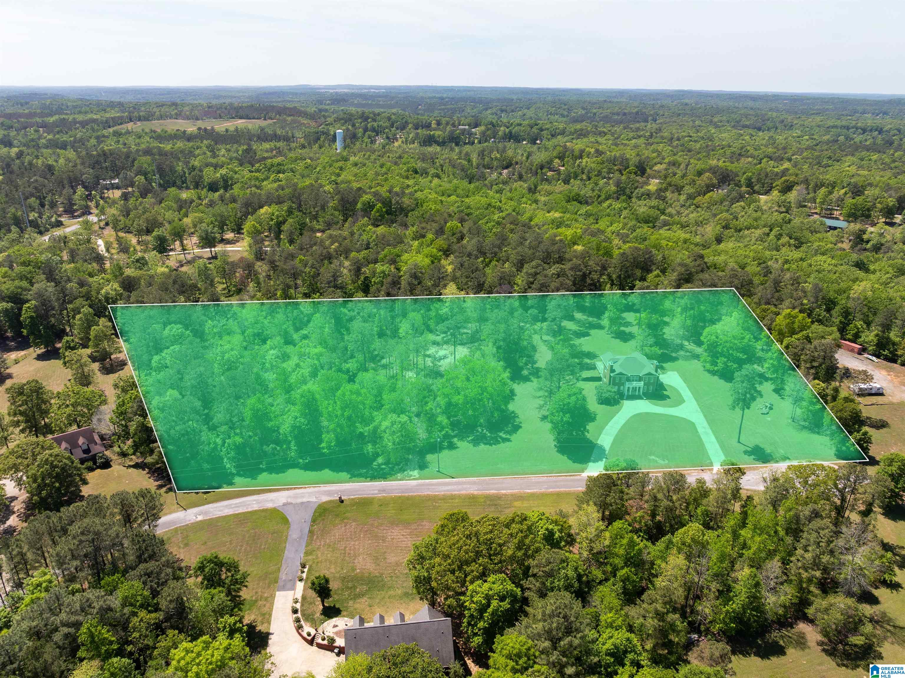 4th image of 409 Pineview Dr, West Blocton, AL 35184 | MLS# 21450183