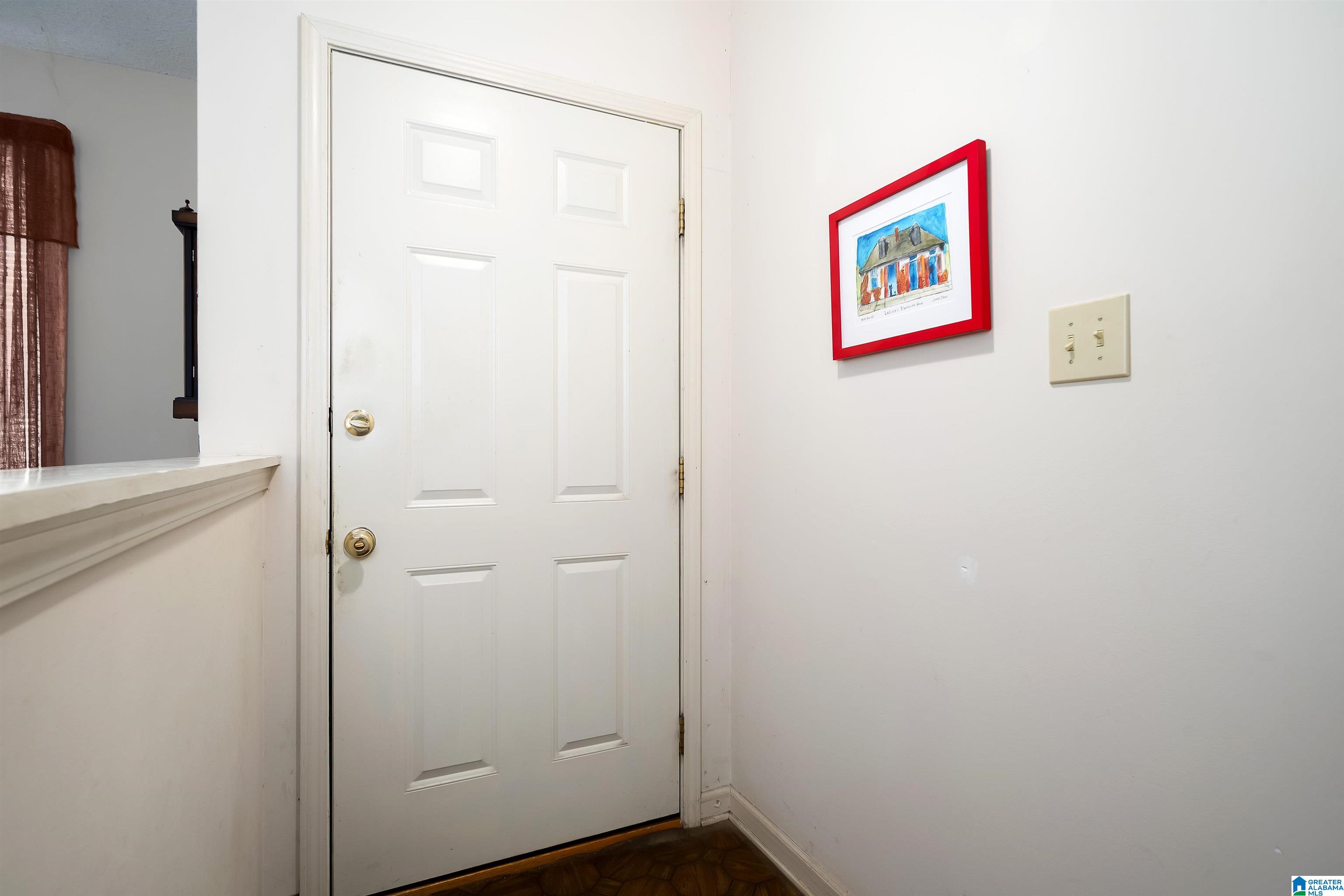 Photo 4 of Single family home for sale at 2533 Galloway Dr, Birmingham, AL 35235 | MLS# 21450279 | Listing updated on 2026-05-09