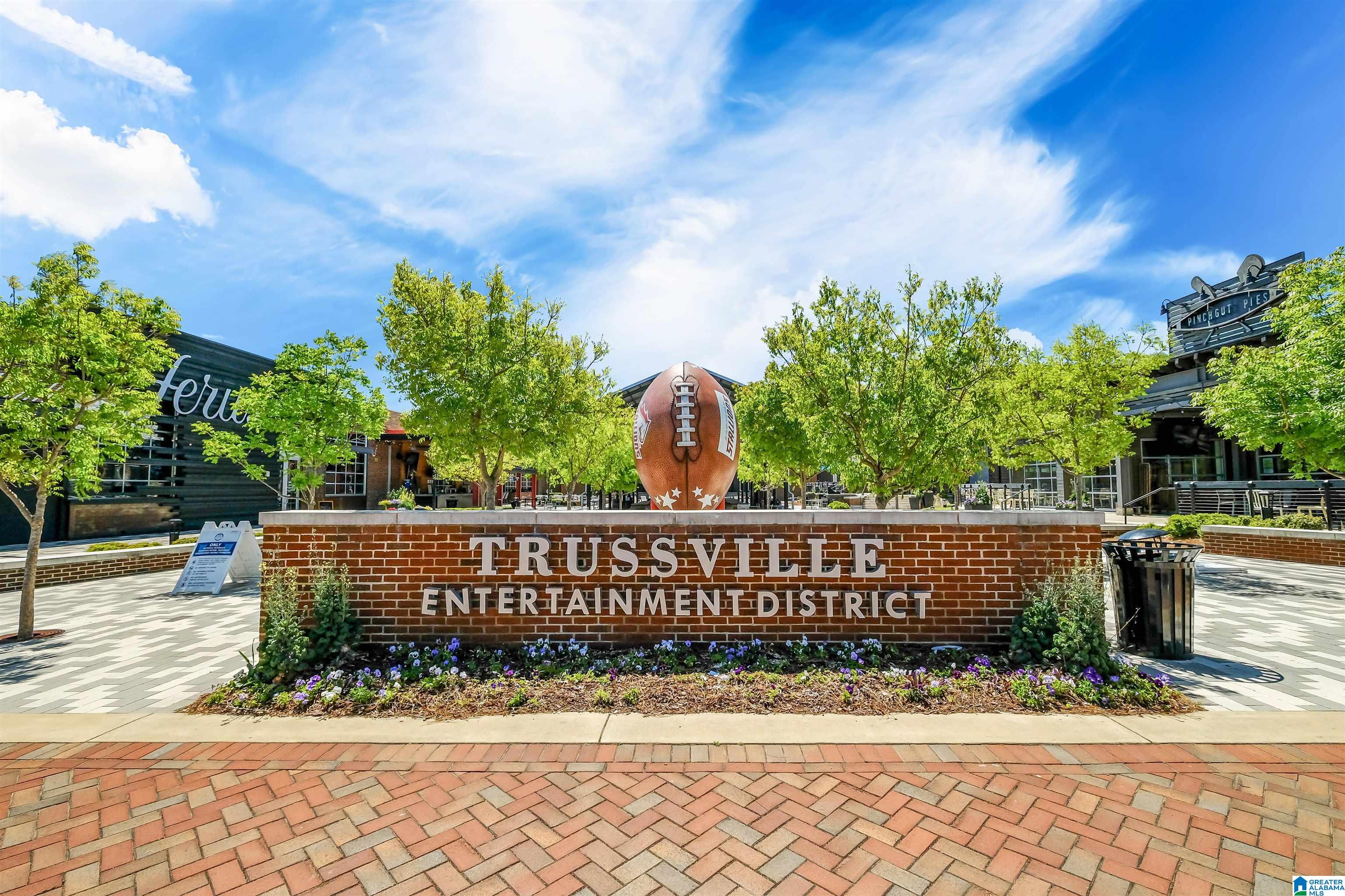 Homes for sale in Trussville, AL | 6655 Spring Street, Trussville, AL 35173 | MLS# 21450307