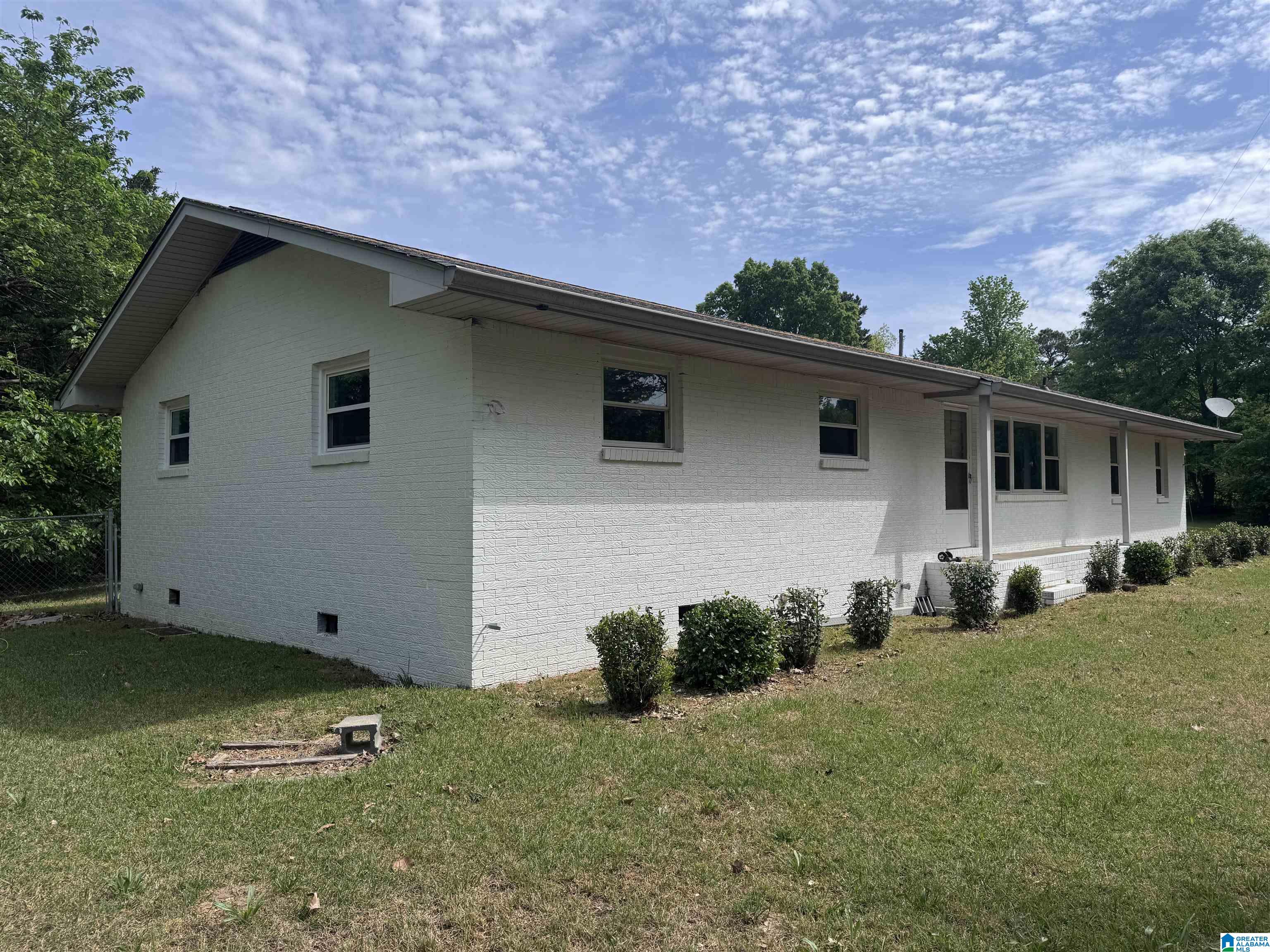 Homes for sale in Eva, AL | 92 School Road, Eva, AL 35621 | MLS# 21450322