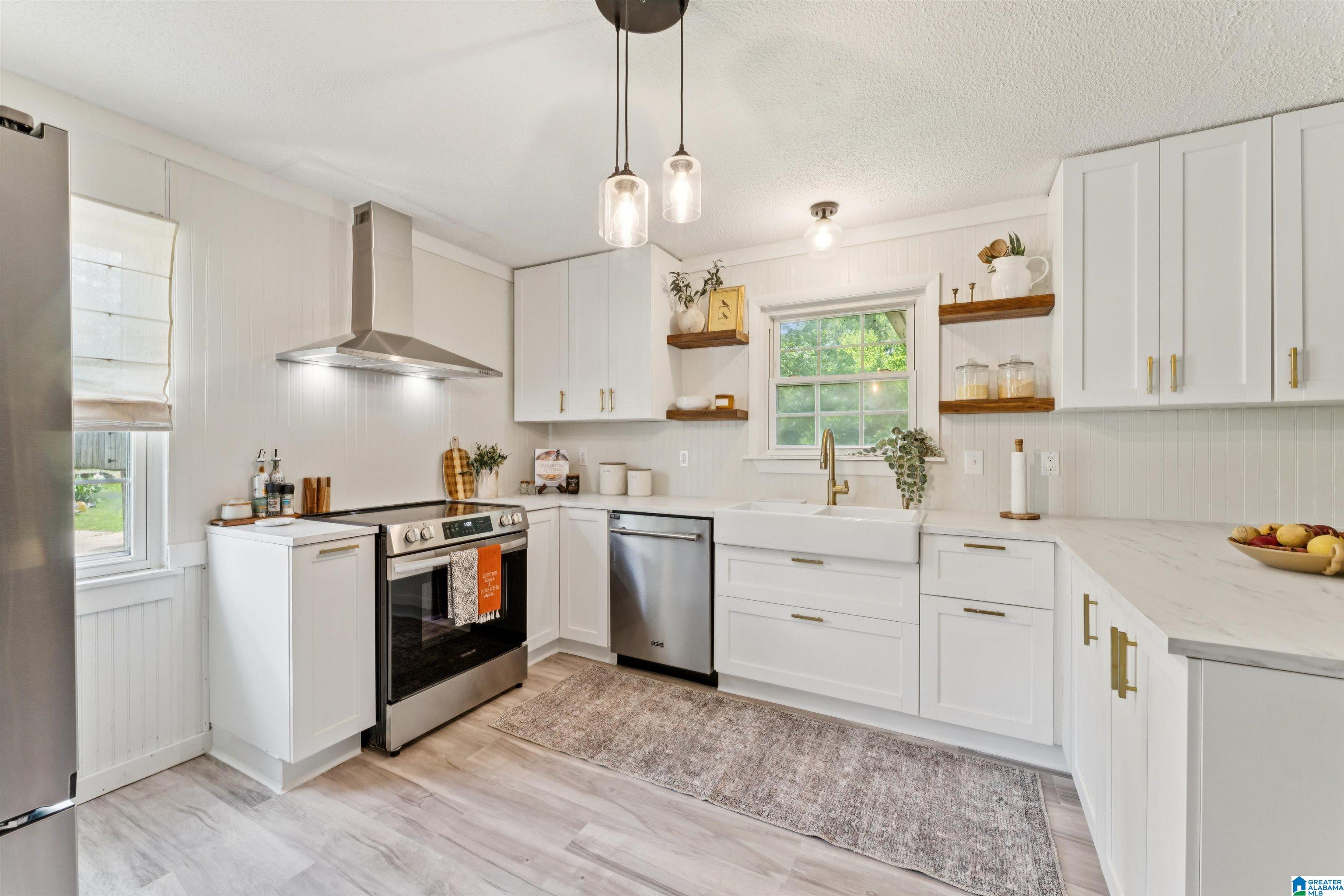 Photo 1 of Single family home for sale at 6766 Sunny Dell Dr, Bessemer, AL 35023 | MLS# 21450345 | Listing updated on 2026-07-13