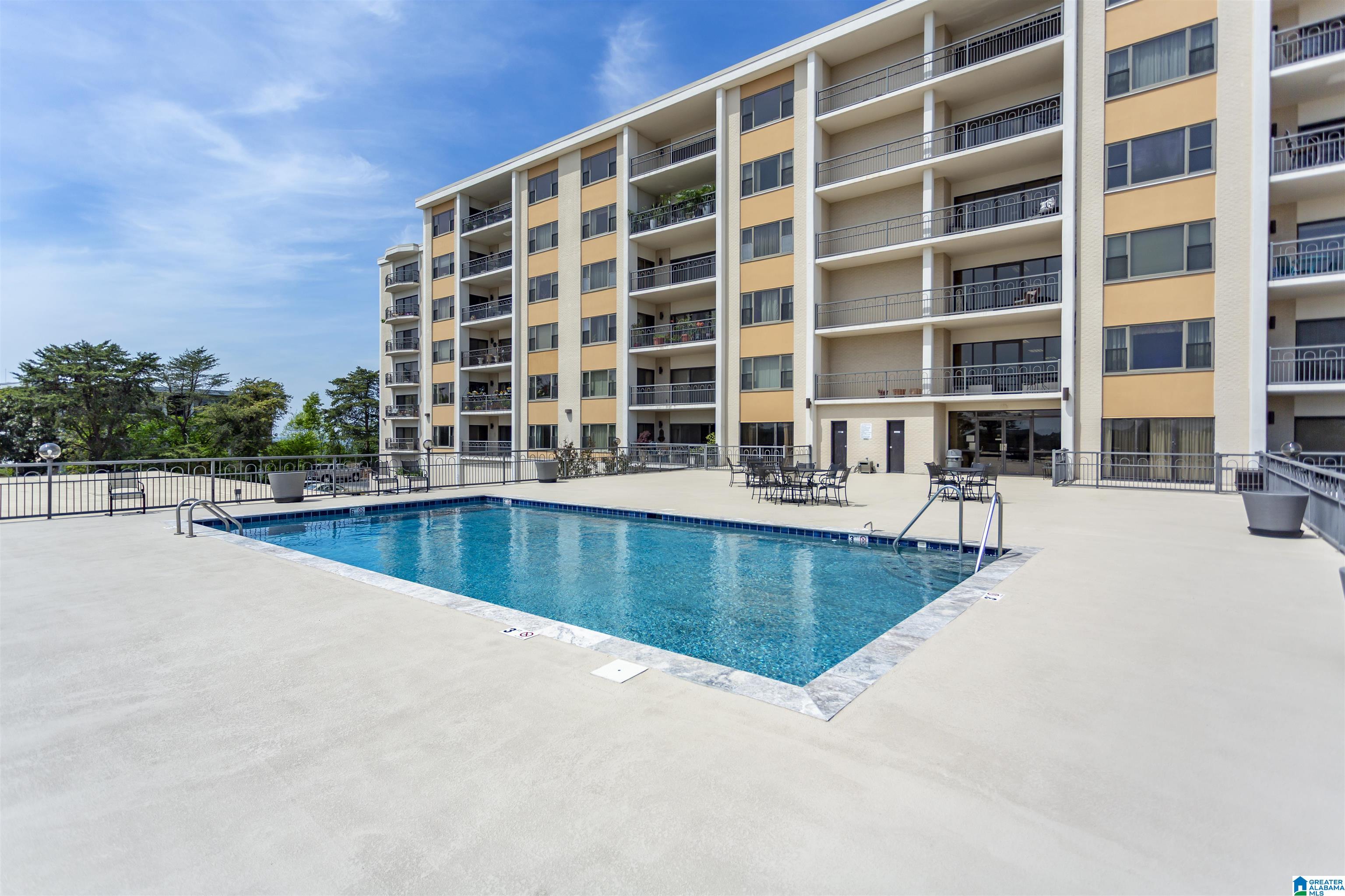 1st image of 1200 Beacon Parkway E #306, Birmingham, AL 35209 | MLS# 21450368