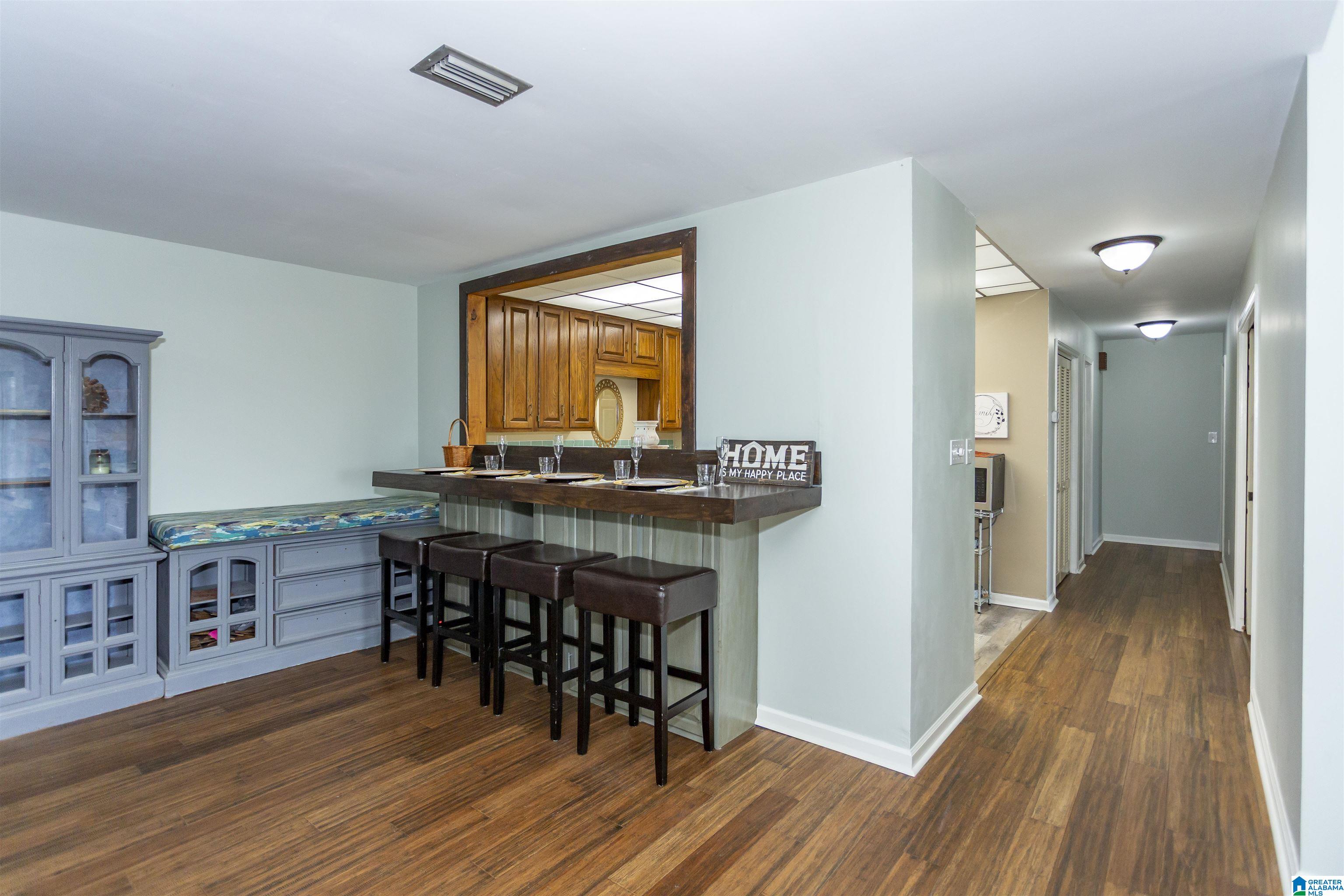 4th image of 1200 Beacon Parkway E #306, Birmingham, AL 35209 | MLS# 21450368