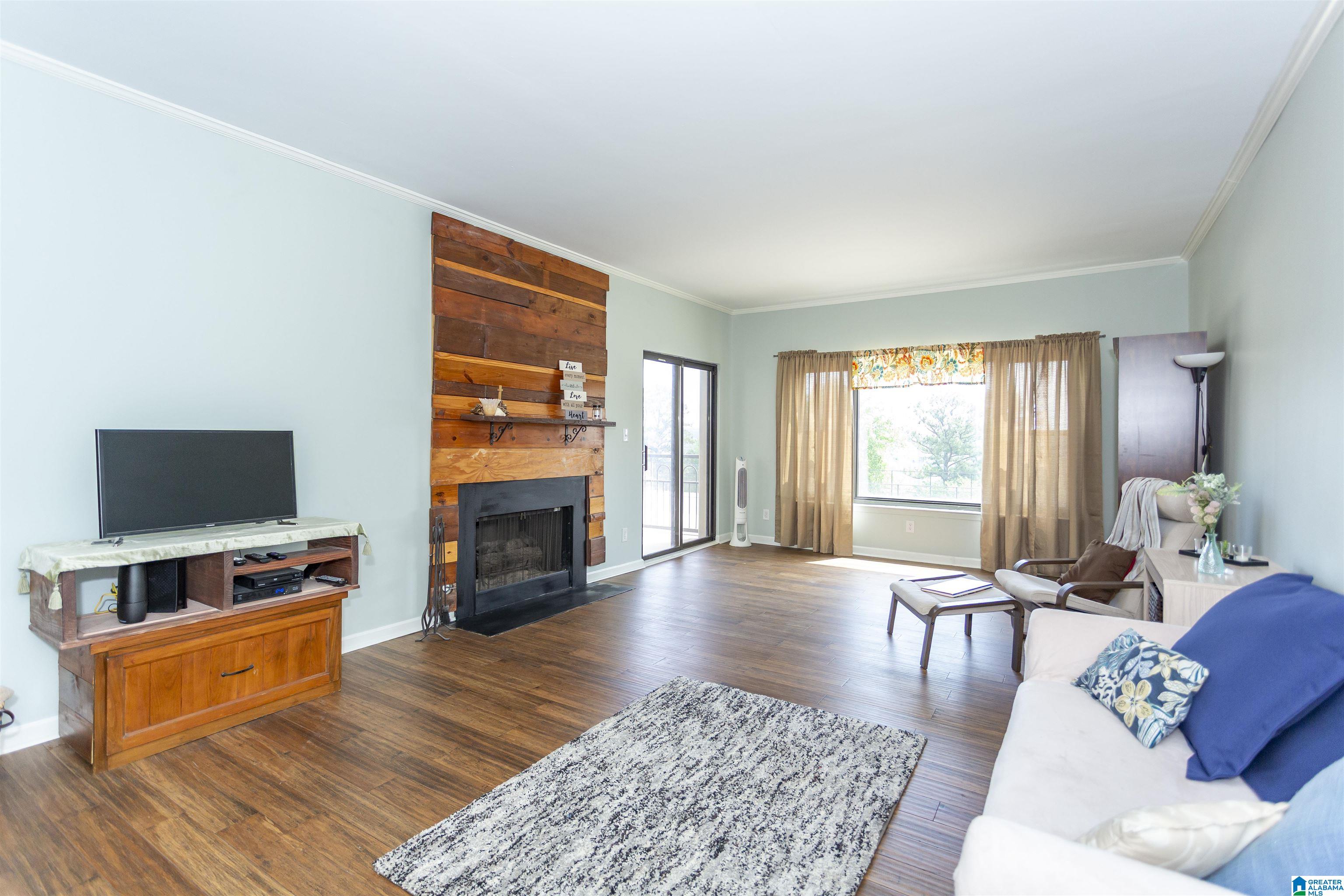 Homes for sale in Birmingham, AL | 1200 Beacon Parkway E #306, Birmingham, AL 35209 | MLS# 21450368