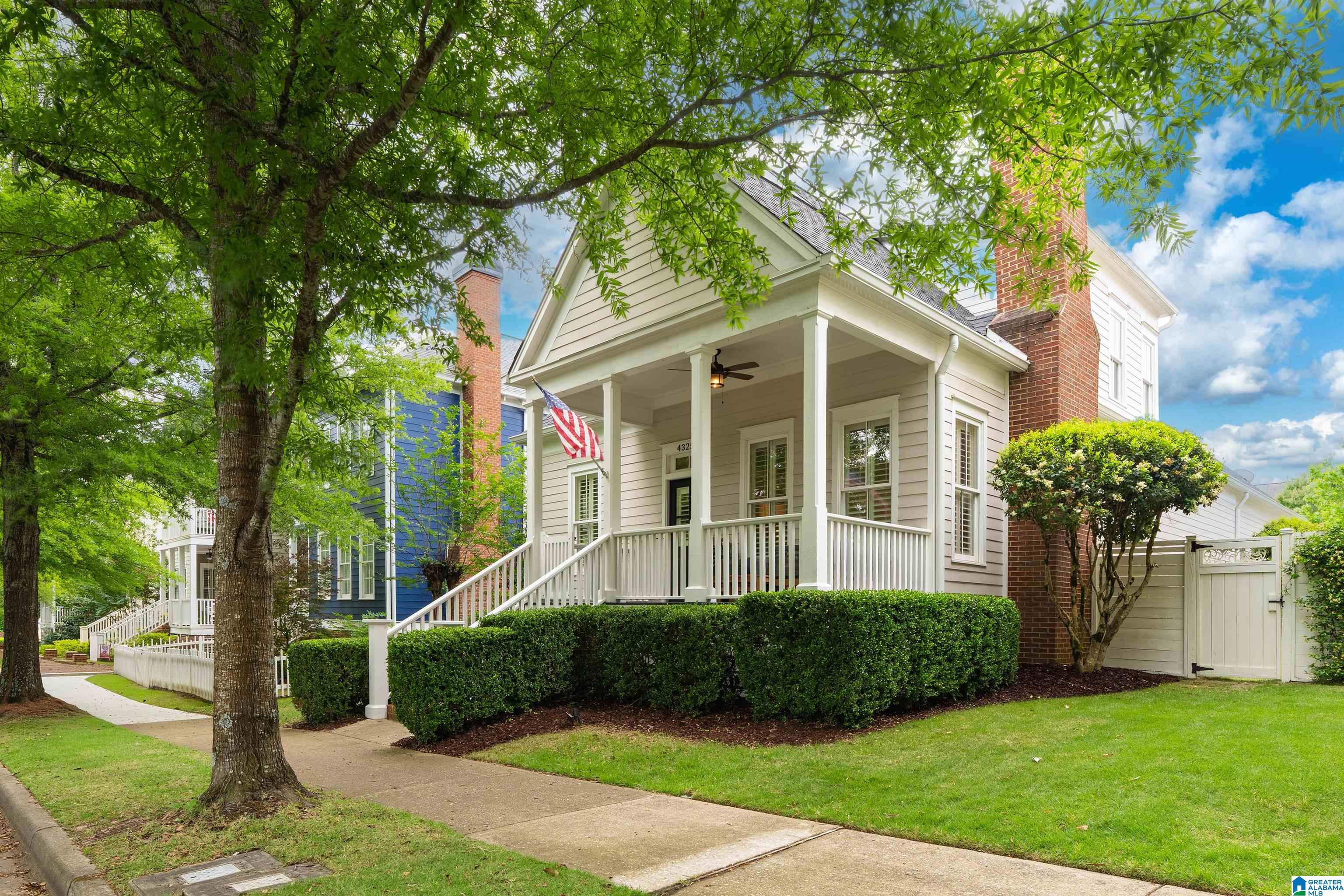 Photo 2 of Single family home for sale at 4325 Village Green Way, Hoover, AL 35226 | MLS# 21450381 | Listing updated on 2026-05-15