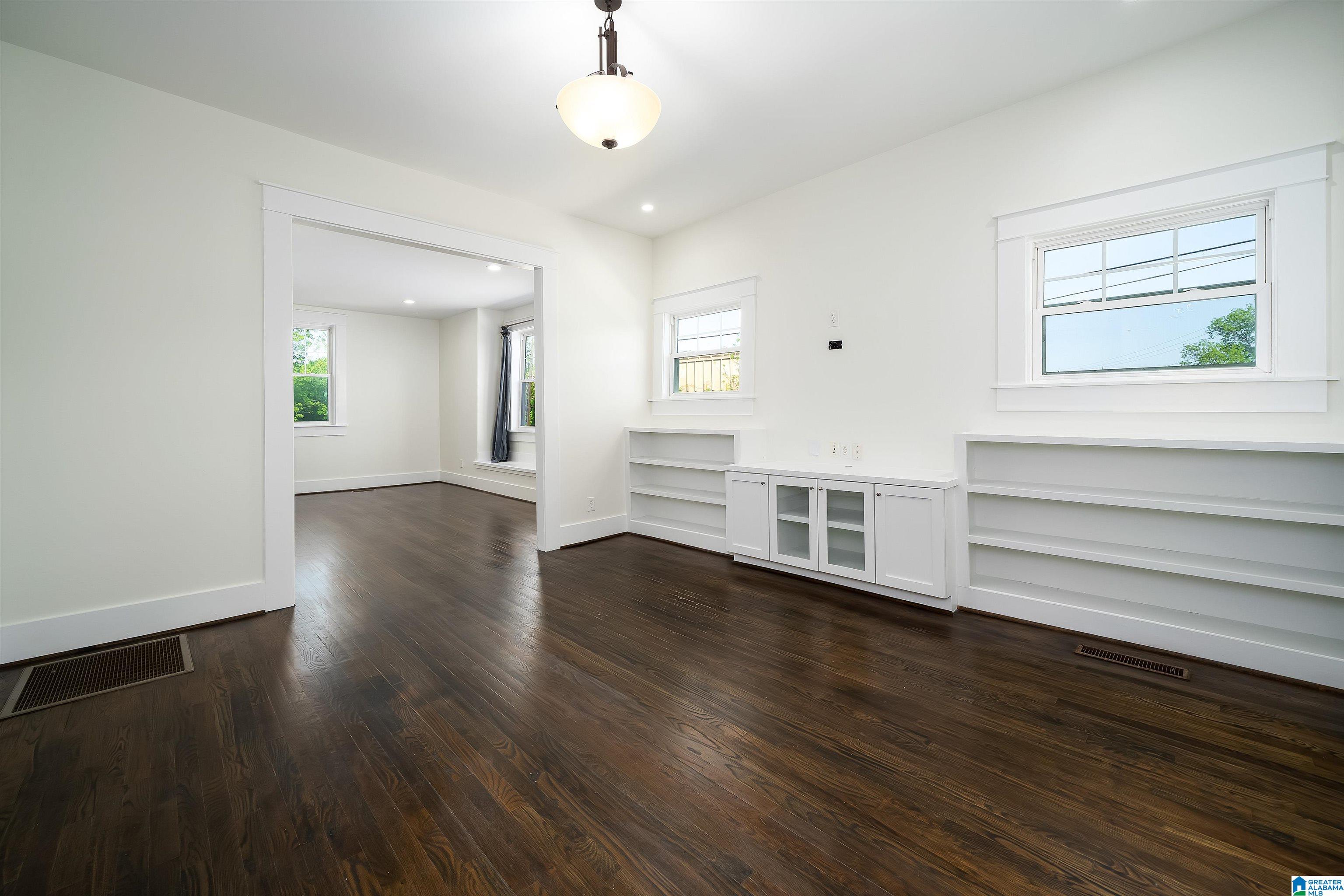 5th image of 500 56Th Street S, Birmingham, AL 35212 | MLS# 21450385