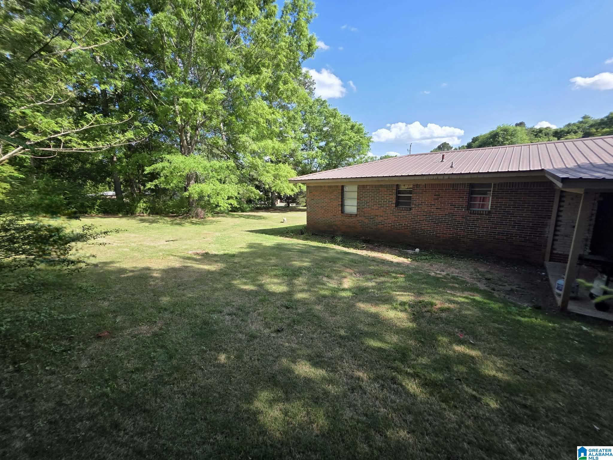 Homes for sale in Talladega, AL | 113 Ridgeview Road, Talladega, AL 35160 | MLS# 21450416
