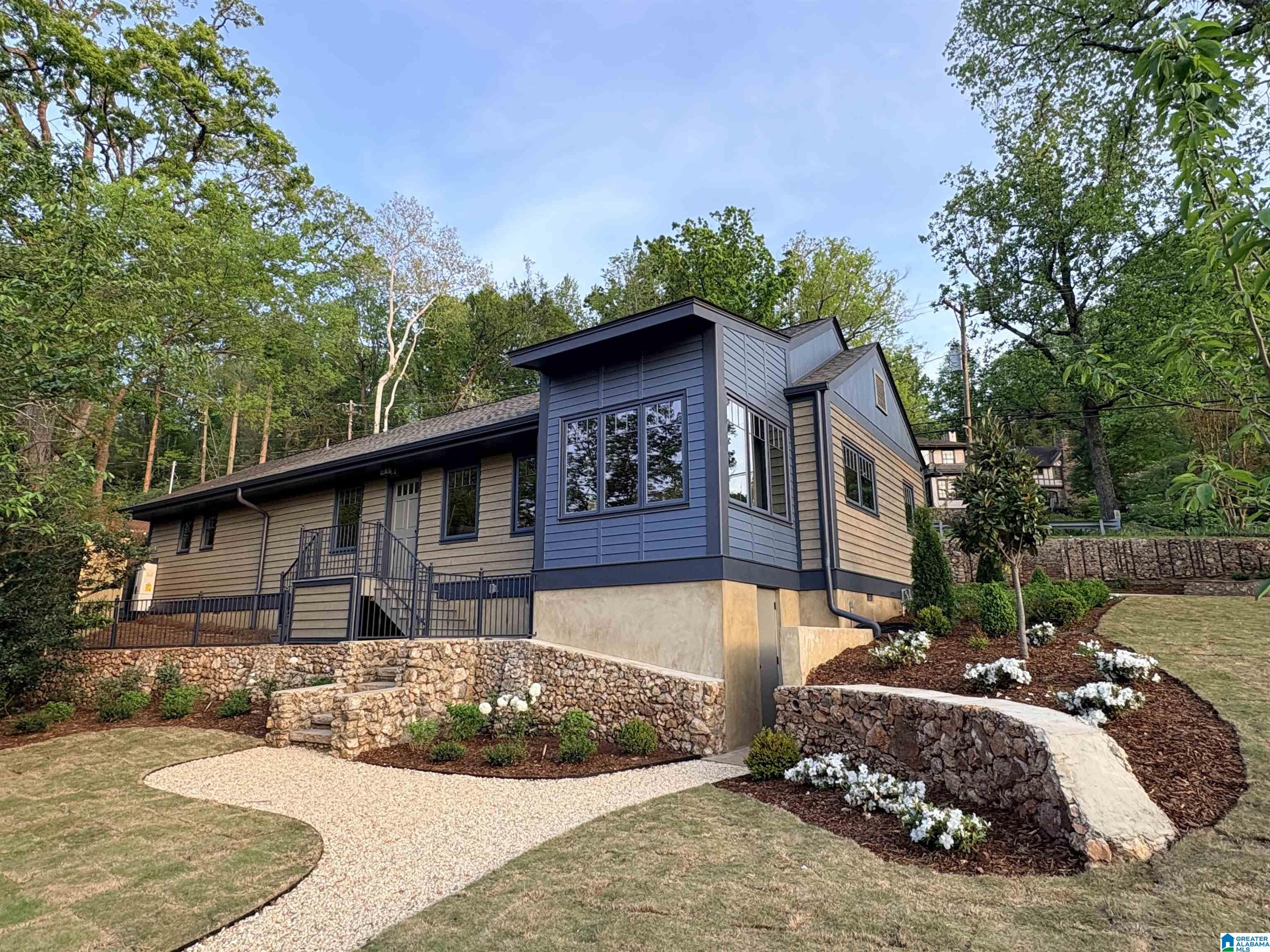 1st image of 2754 Milner Court S, Birmingham, AL 35205 | MLS# 21450495