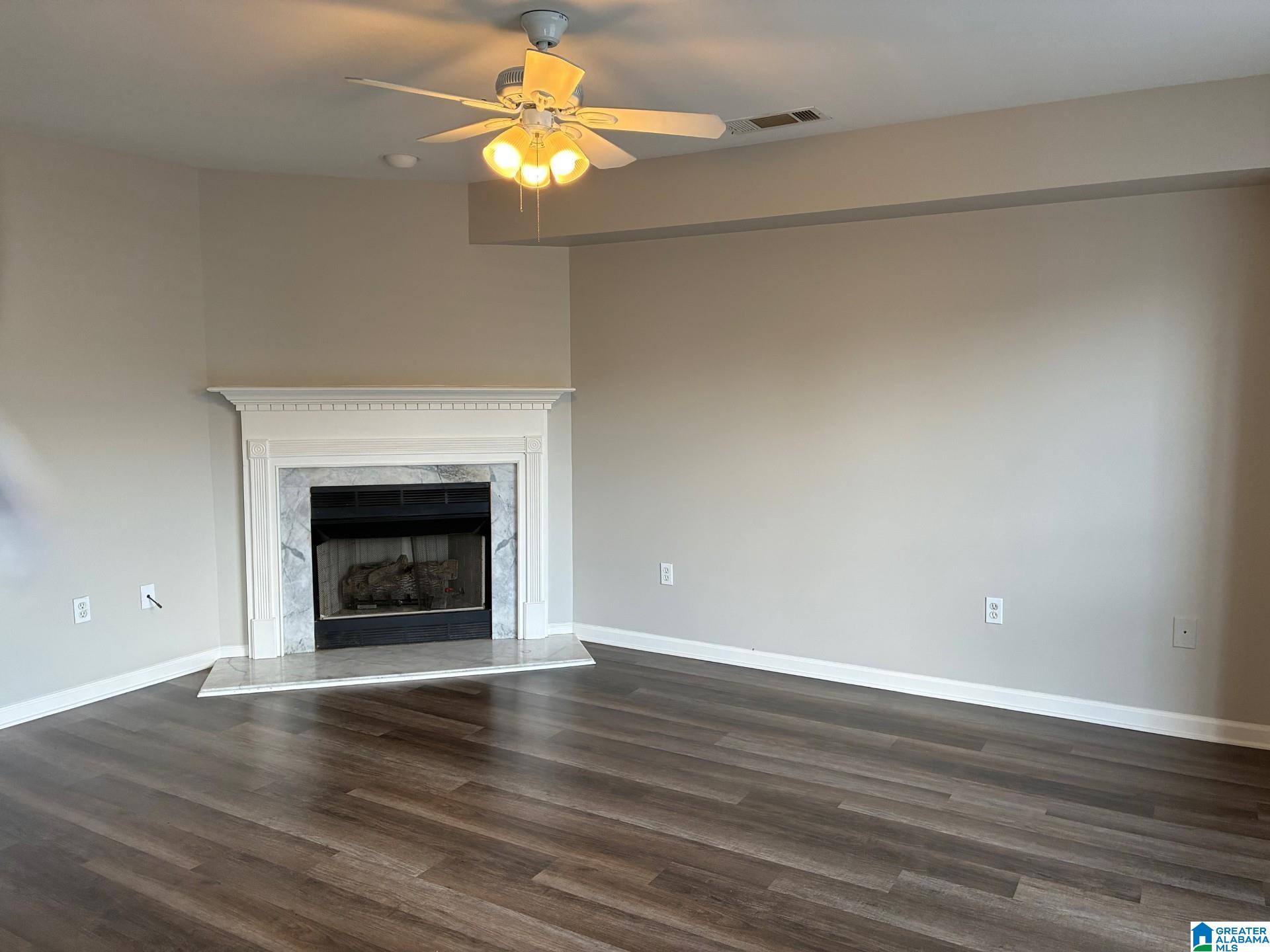 Photo 3 of Townhouse for sale at 329 Rocky Ridge Cir, Helena, AL 35080 | MLS# 21450524 | Listing updated on 2026-08-20