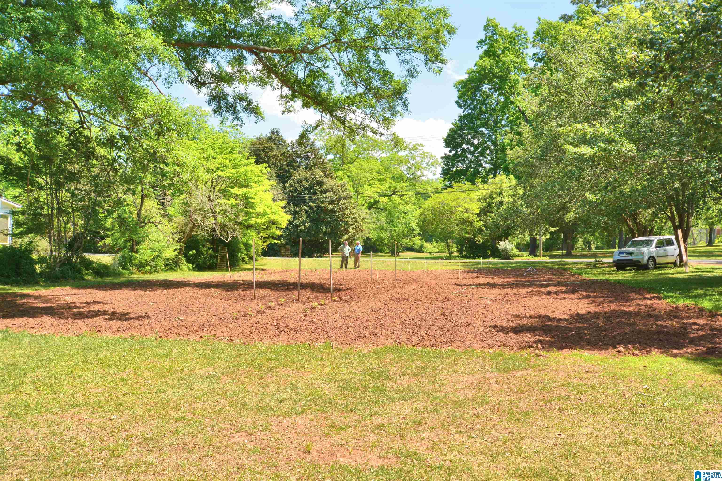 47th image of 613 Hillcrest Dr, Talladega, AL 35160 | MLS# 21450539