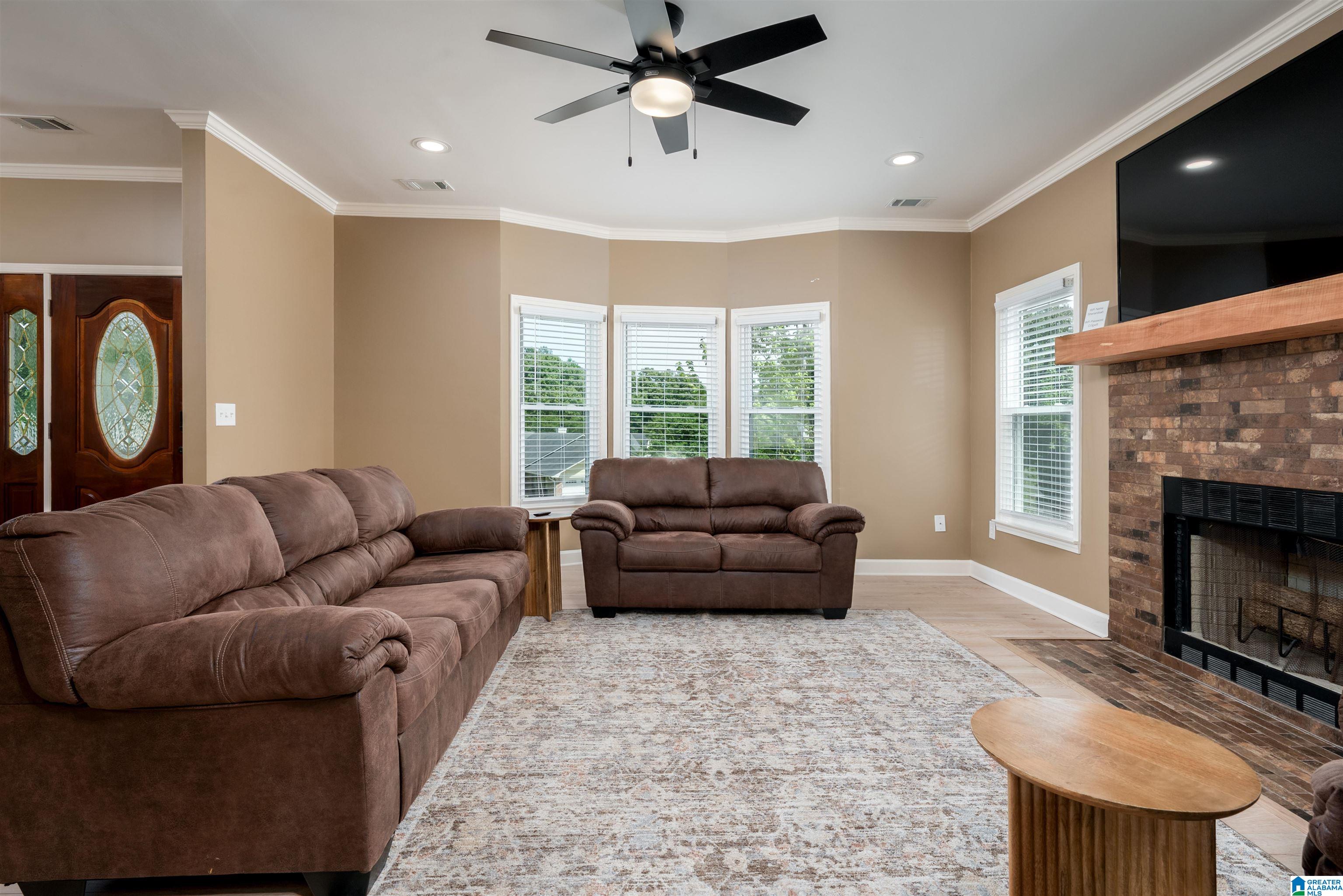 3rd image of 5706 Shenandoah Dr, Northport, AL 35473 | MLS# 21450568