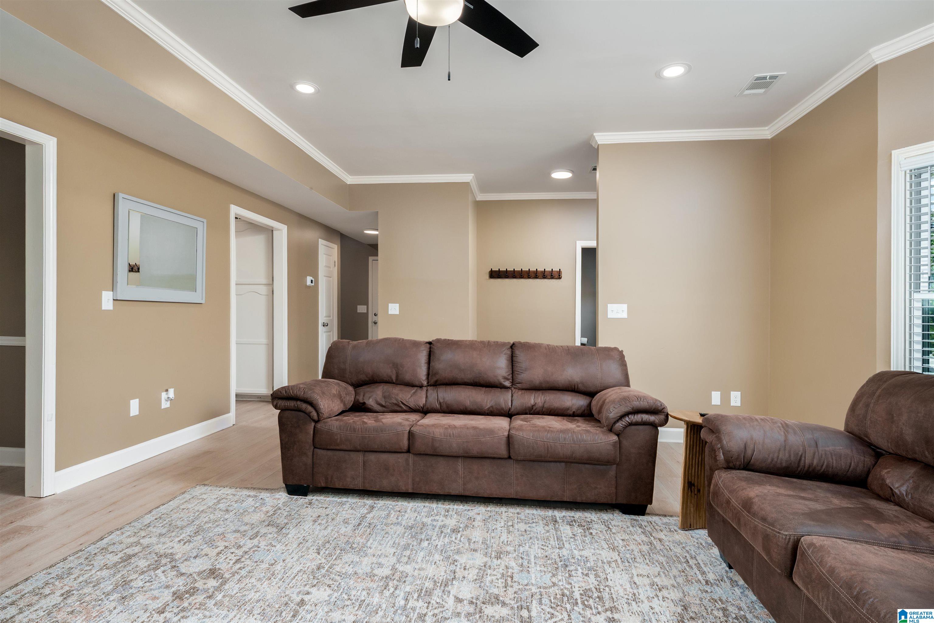 5th image of 5706 Shenandoah Dr, Northport, AL 35473 | MLS# 21450568
