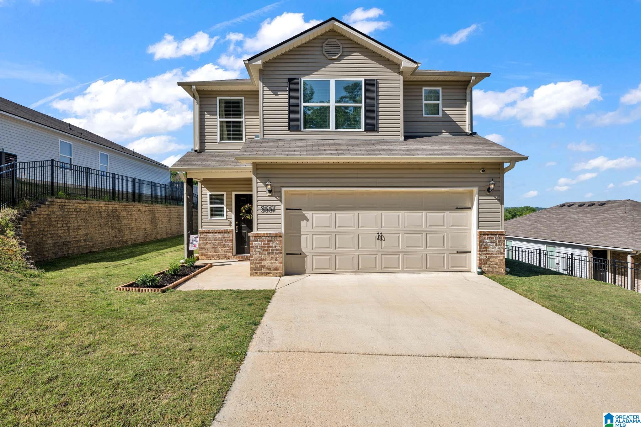 Photo 2 of Single family home for sale at 8661 Mohring Pl, Leeds, AL 35094 | MLS# 21450611 | Listing updated on 2026-05-18