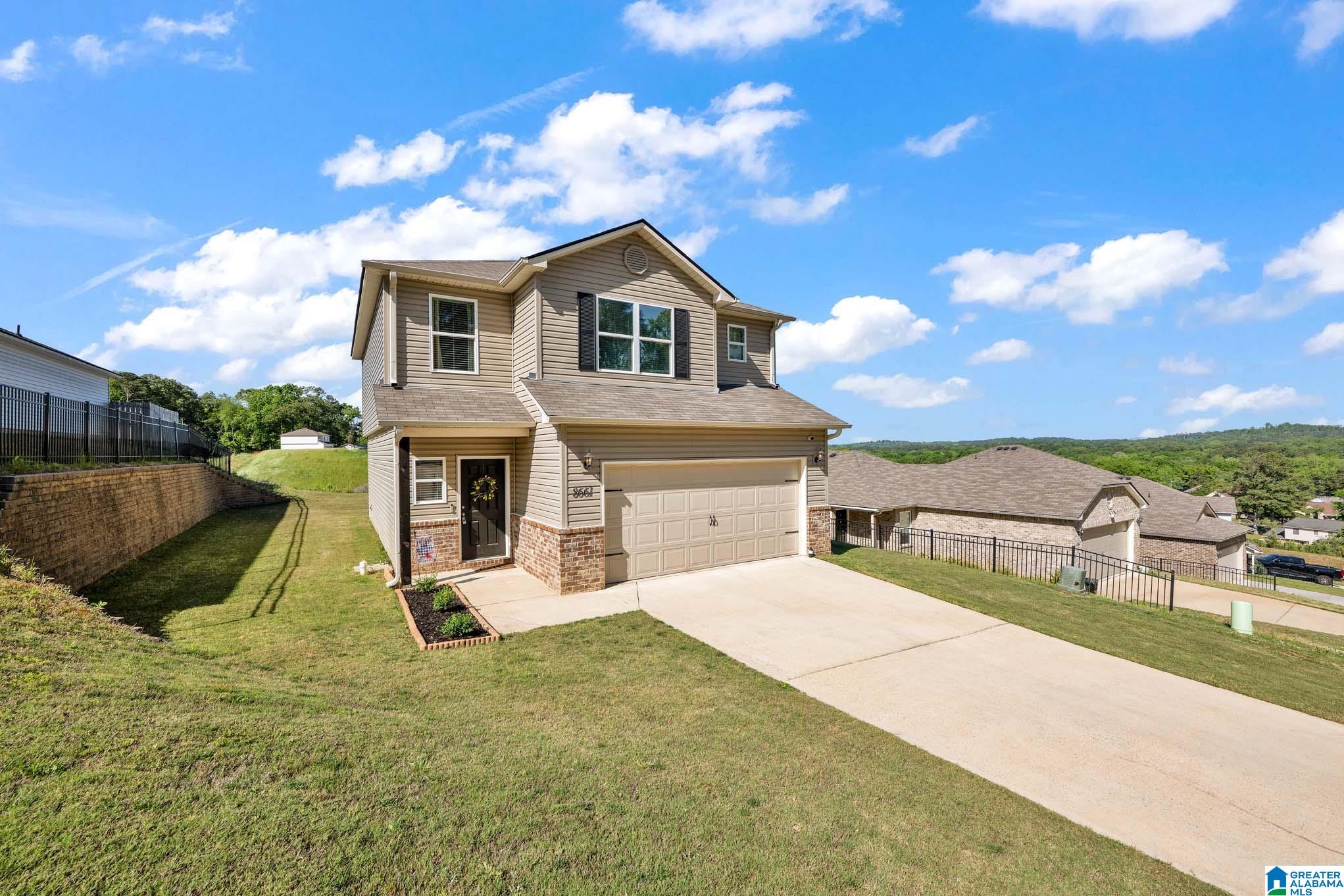 Photo 3 of Single family home for sale at 8661 Mohring Pl, Leeds, AL 35094 | MLS# 21450611 | Listing updated on 2026-05-18