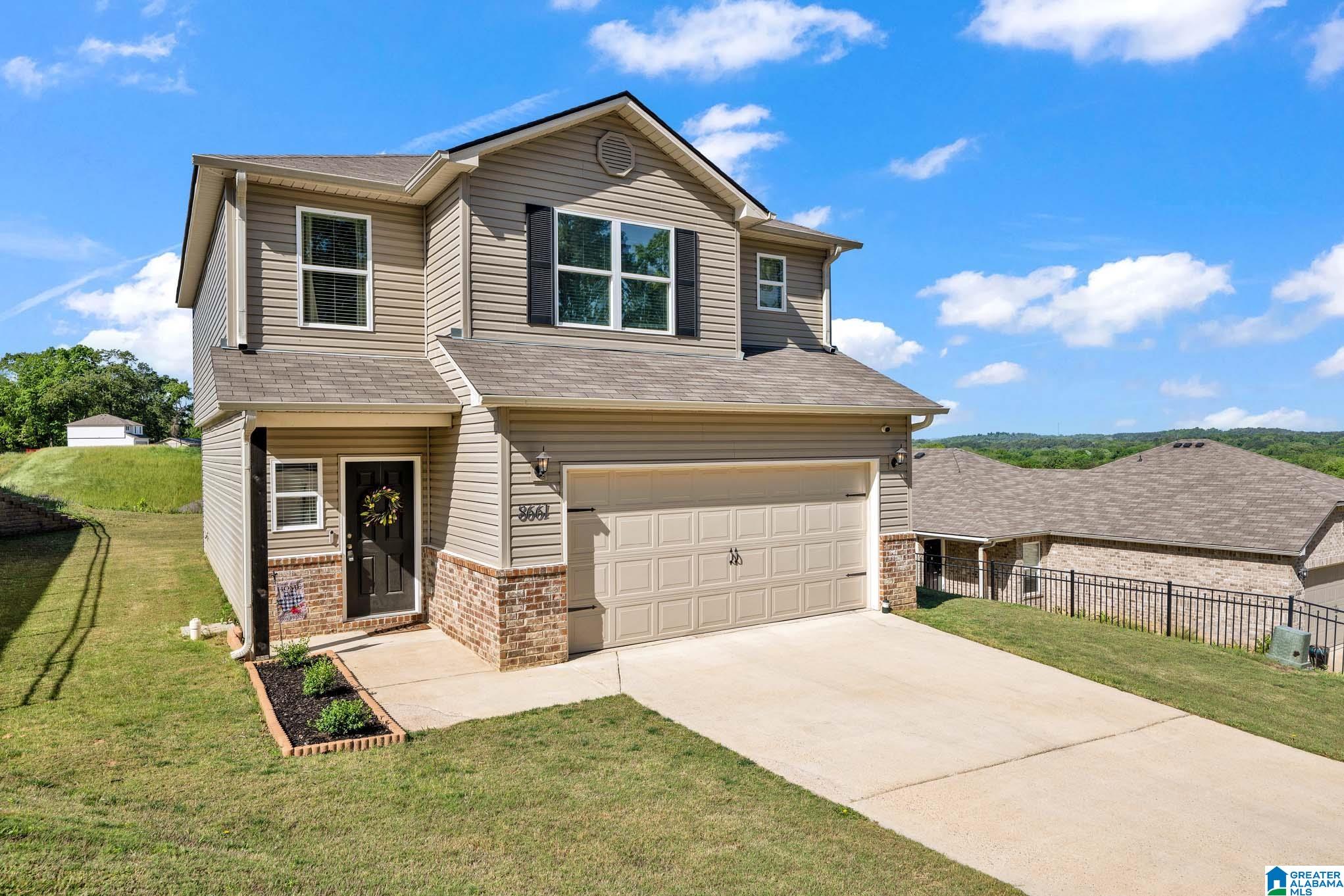 Photo 3 of Single family home for sale at 8661 Mohring Pl, Leeds, AL 35094 | MLS# 21450611 | Listing updated on 2026-05-18