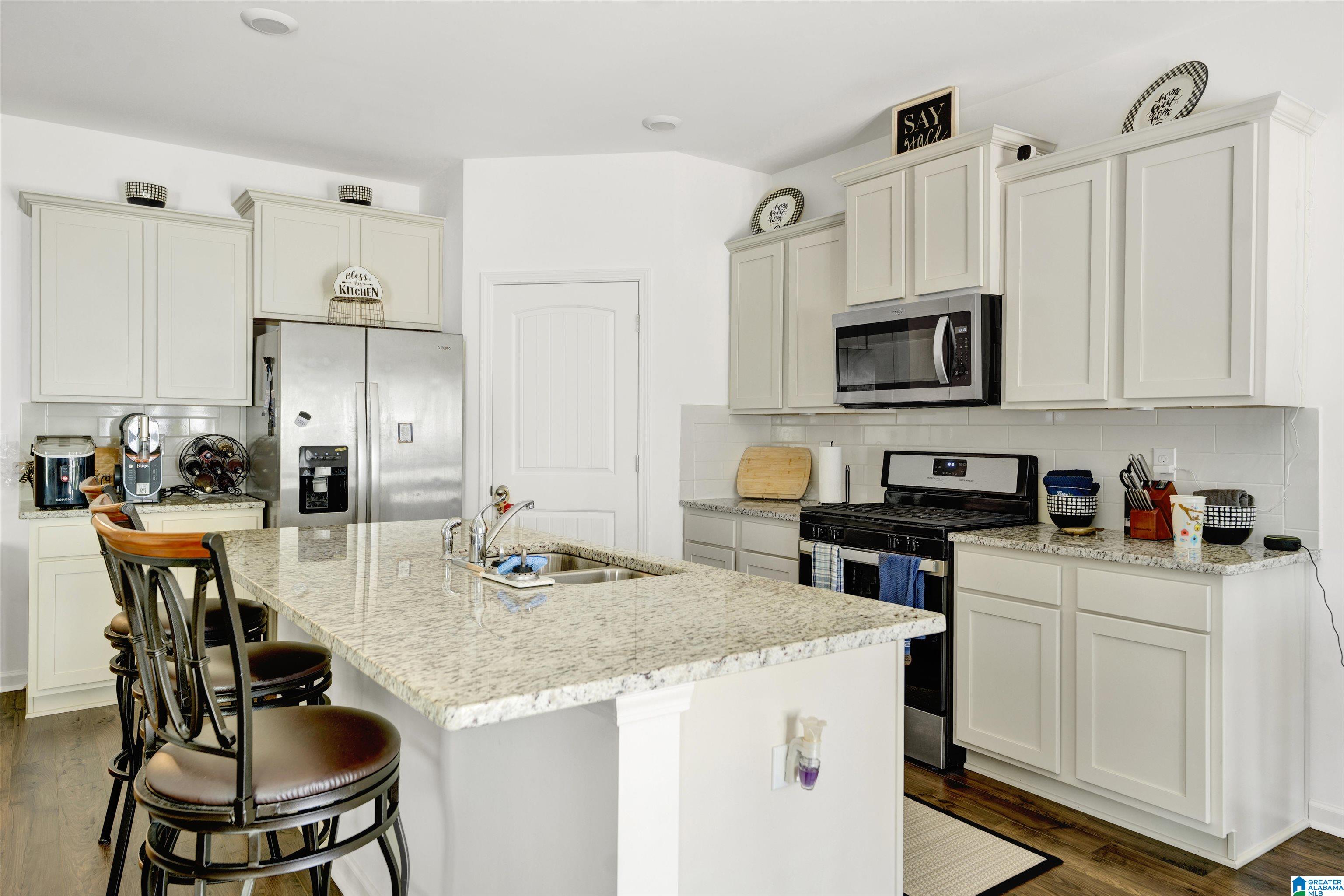4th image of 214 Park Crest Run, Chelsea, AL 35043 | MLS# 21450612