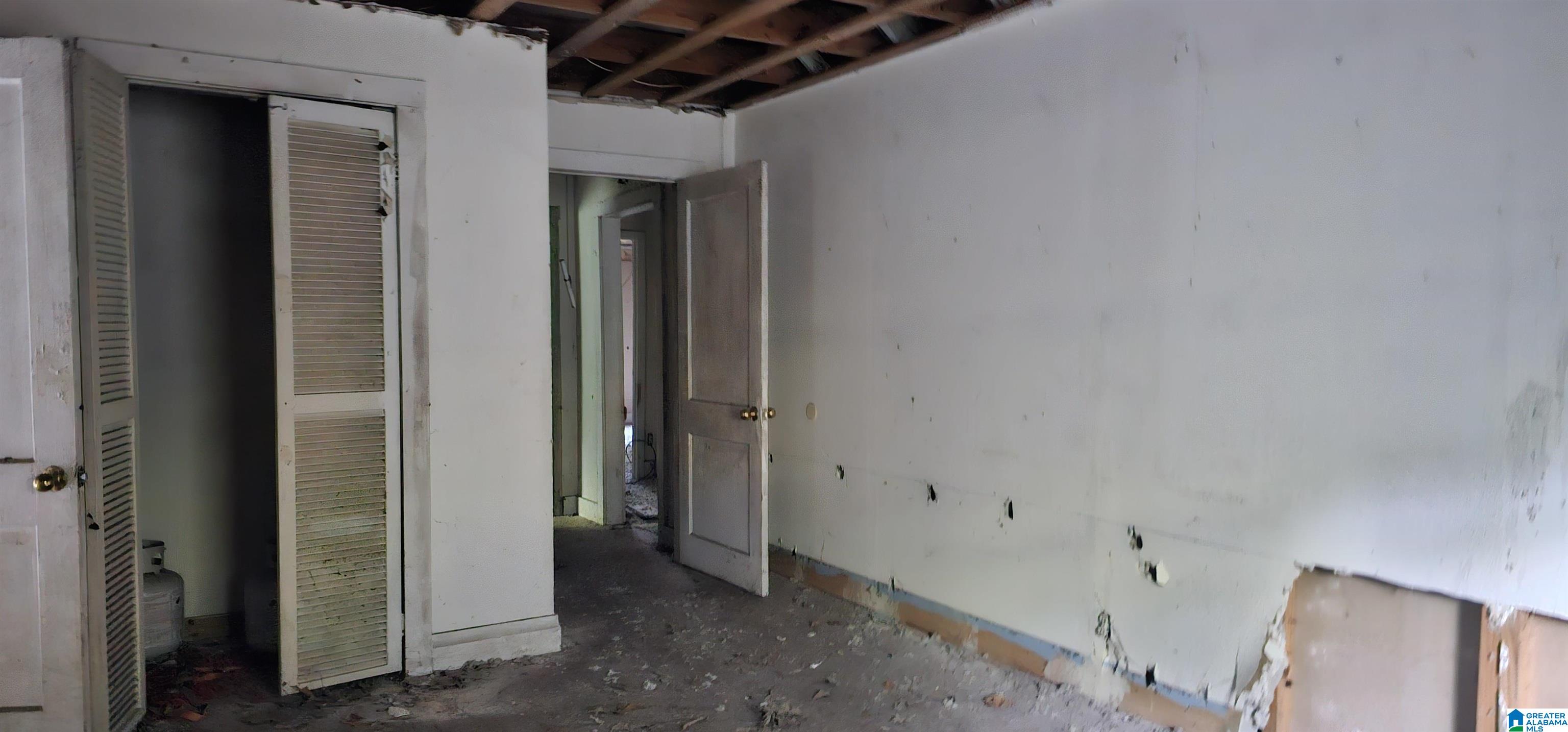 Photo 4 of Single family home for sale at 1214 5th Avenue, Birmingham, AL 35228 | MLS# 21450636 | Listing updated on 2026-04-23