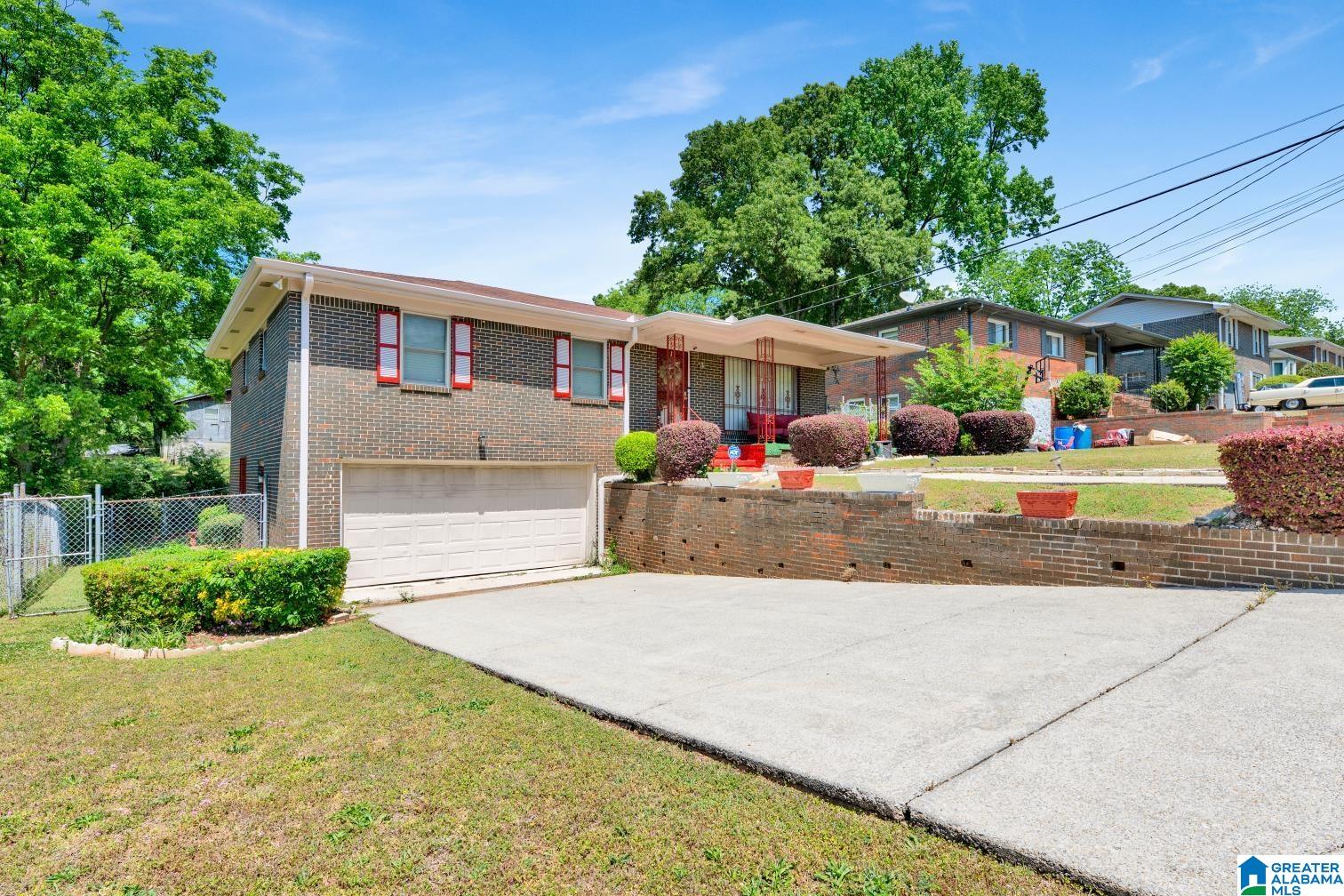3rd image of 2908 Wenonah Dr Sw, Birmingham, AL 35211 | MLS# 21450714