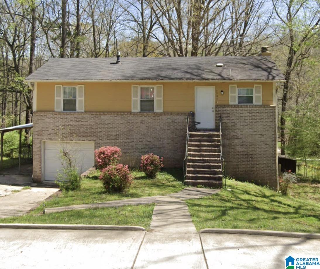 1st image of 4009 Saint John Lane Nw, Birmingham, AL 35215 | MLS# 21450765