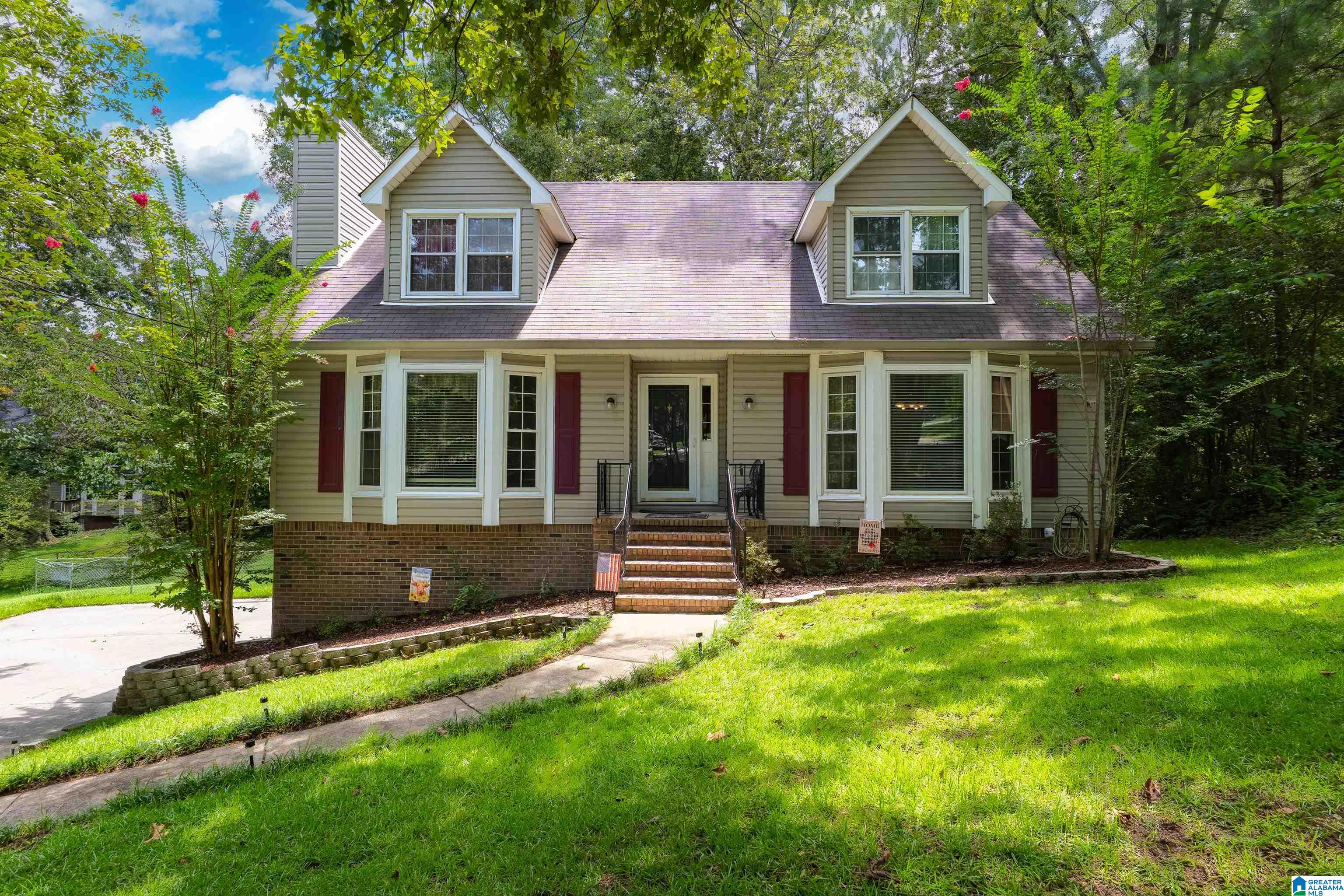 1454 FALLING ROCK CIRCLE