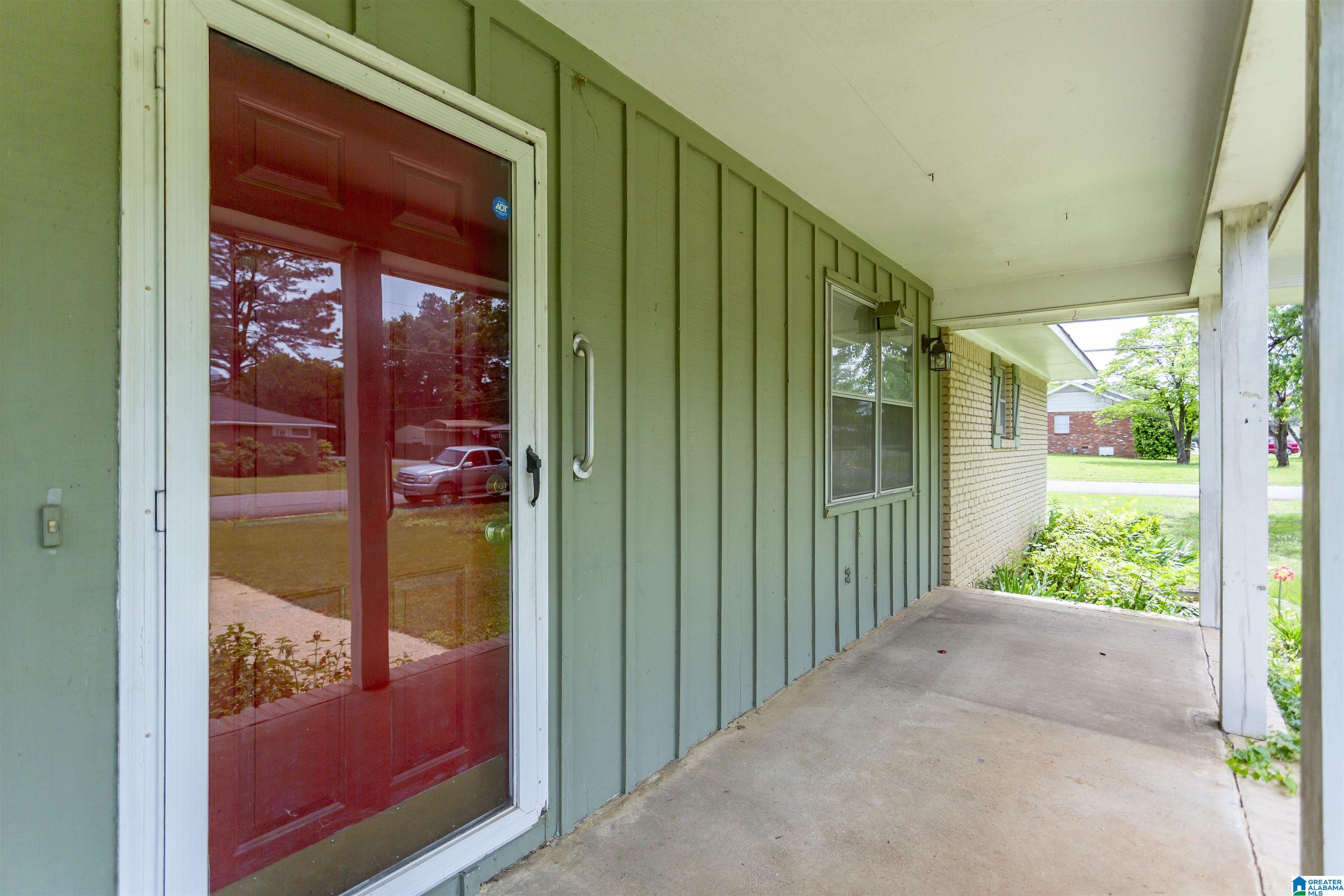 Photo 3 of Single family home for sale at 2801 Clyburne St, Bessemer, AL 35023 | MLS# 21450778 | Listing updated on 2026-07-28