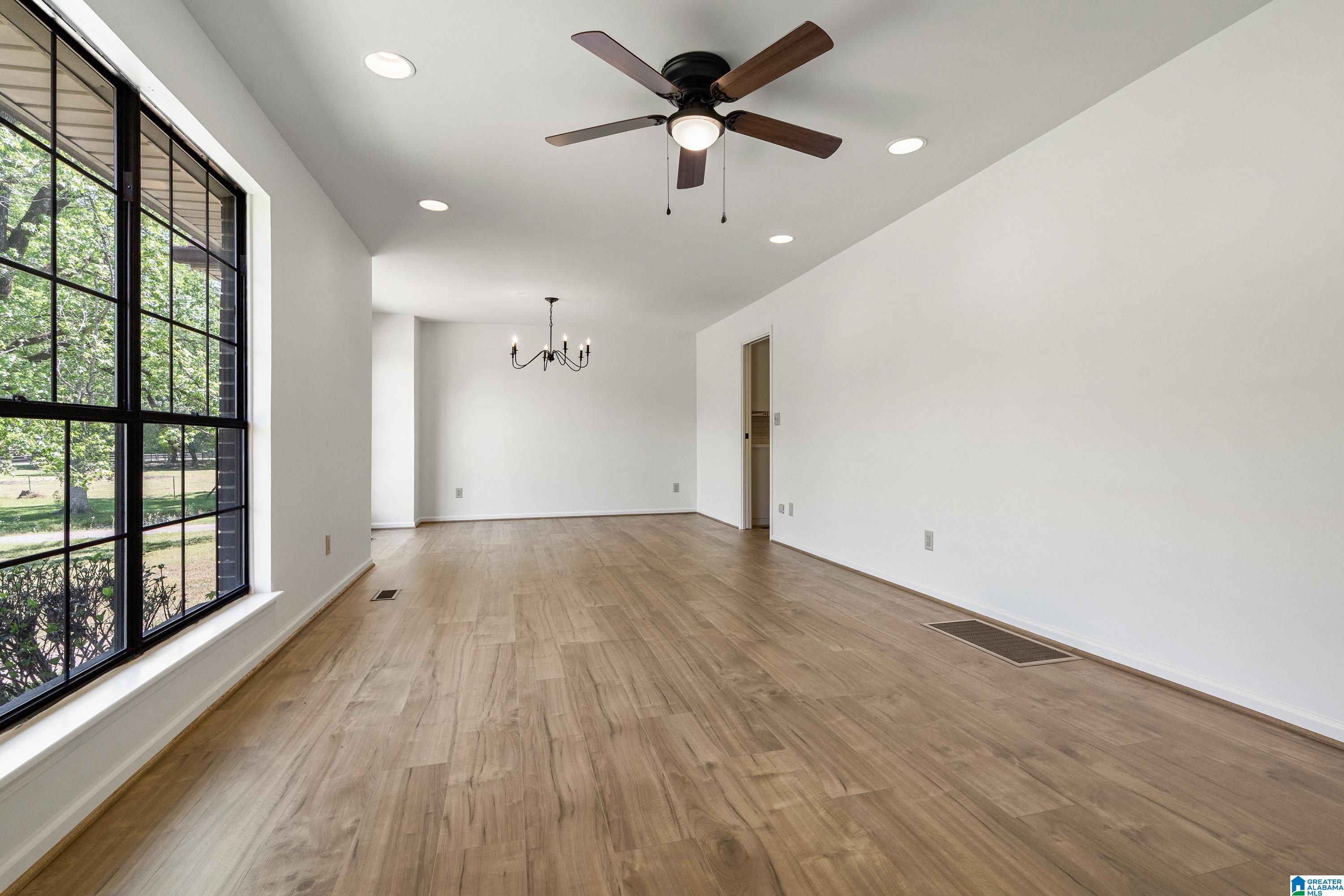 3rd image of 310 Hwy 202, Calera, AL 35040 | MLS# 21450893