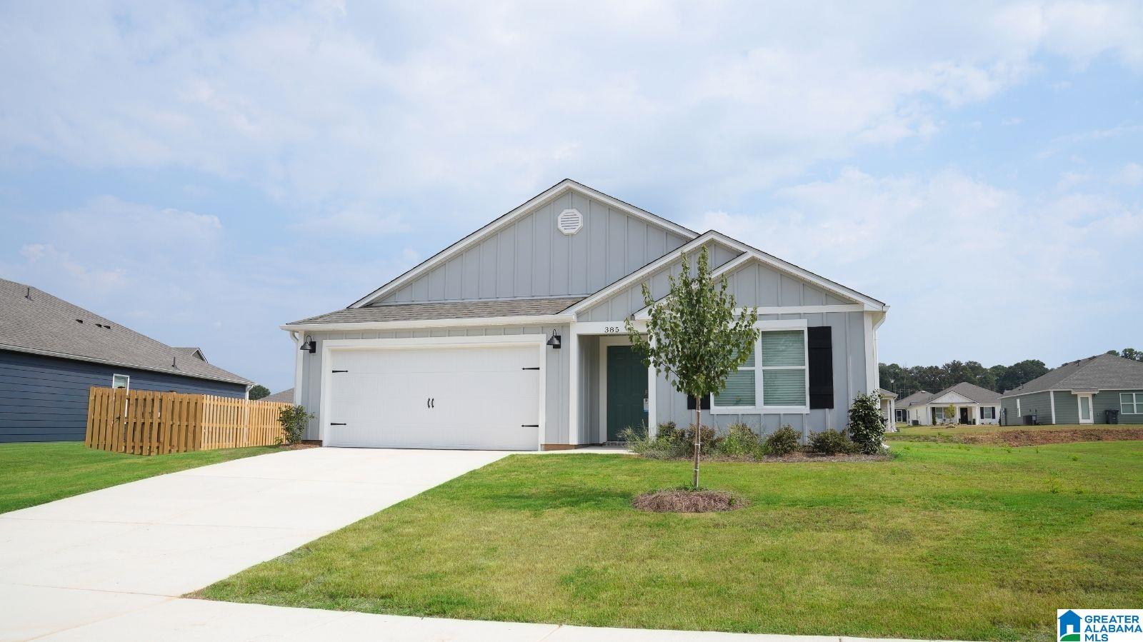Photo 2 of Sale Pending at 385 Koslin Loop, Calera, AL 35040 | MLS# 21450911 | Listing updated on 2026-09-09